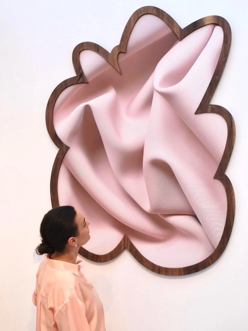 In the spotlight! 

&lsquo;Surrender&rsquo; by Celia Hadeler

You will know Celia from her tapestries in which she employs the classical trompe-l&oelig;il technique to play with perception, illusion and visual ambiguity. With this new work Celia crea