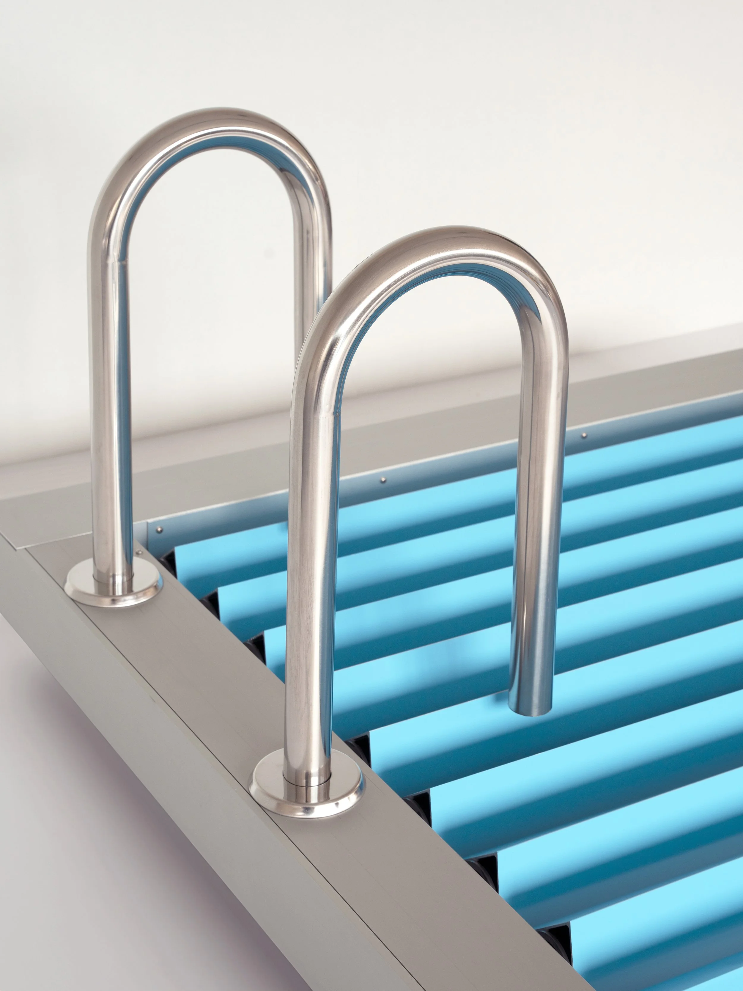 Pool - Geke Schalkwijk