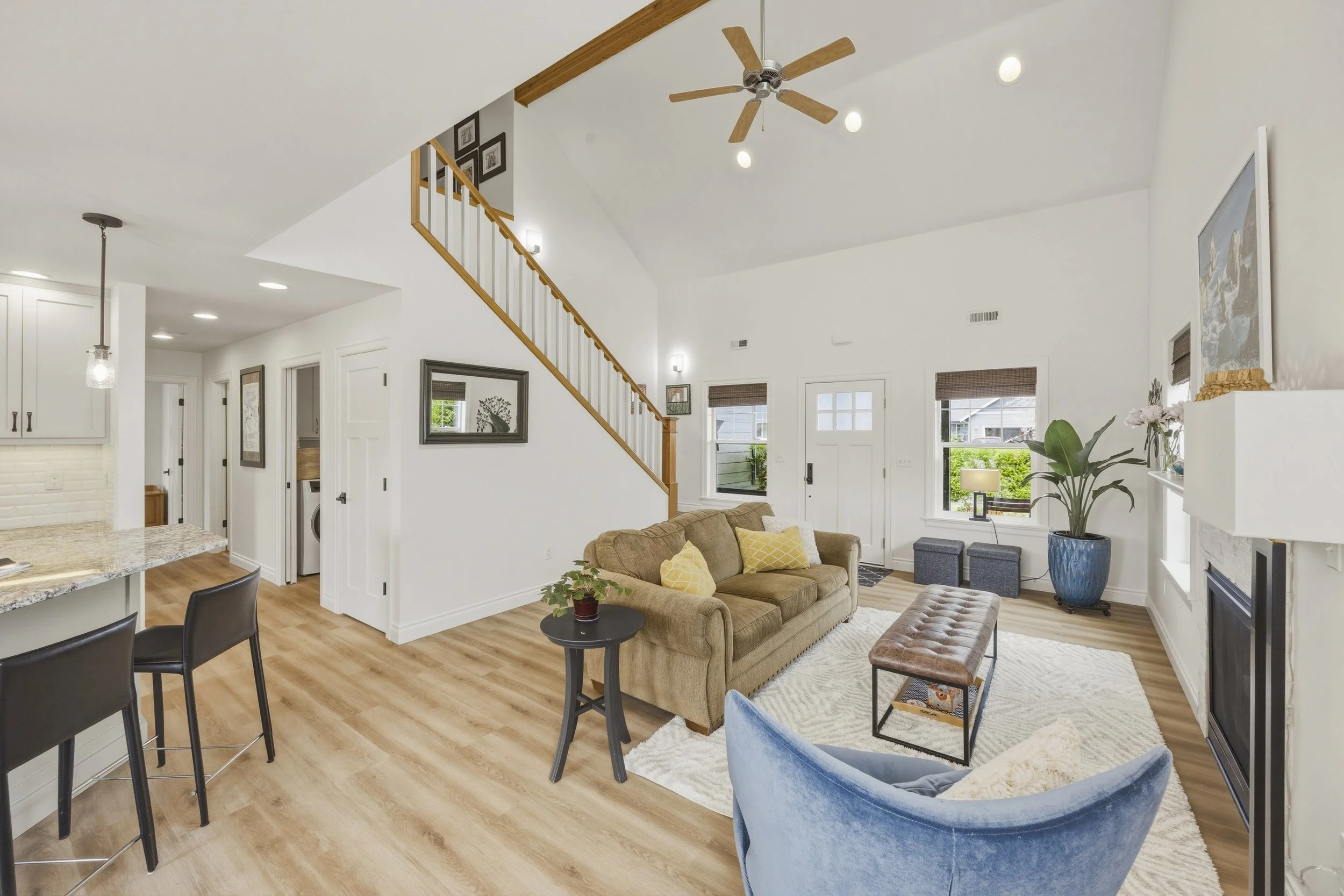 407 Westview Pl-11.jpg