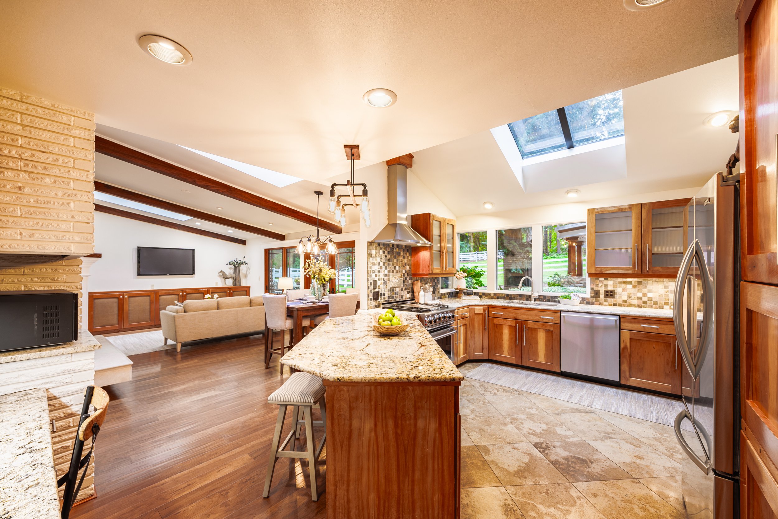 16 Bridlewood Circle (Take 2)-11.jpeg