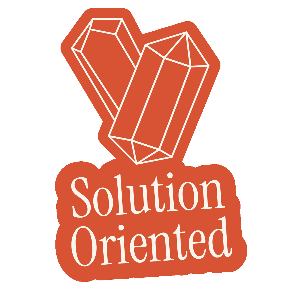 Ein Logo mit einem roten Diamanten und der Schriftzug »Solution Oriented« darunter.
