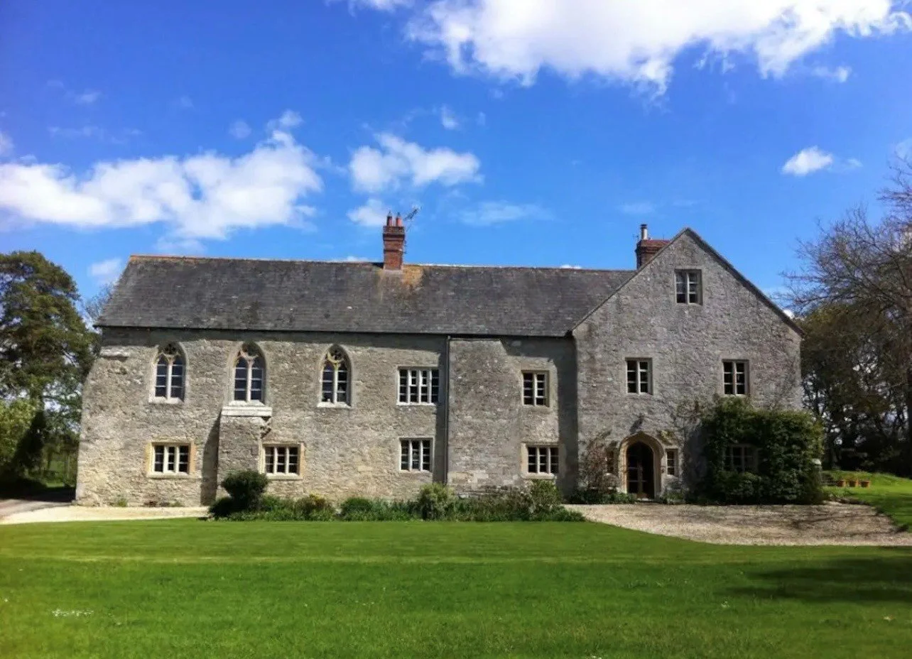 visit to moignes court