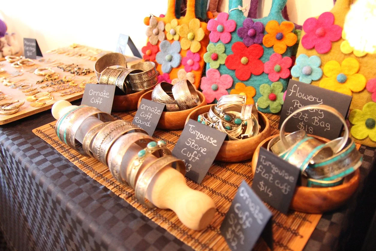       
  
     call out:    yOuth makEr’s markEt   As part of UPLIFT Festival, we’re offering a small number of free stalls for young makers aged 16–25.  We’re running this in partnership with Walford Mill, an exhibition venue and creative hub in Wim