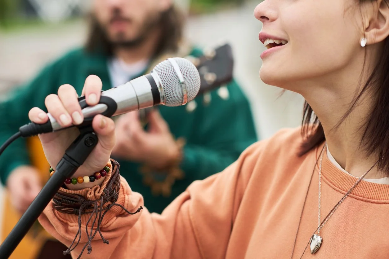       
  
   
 uplift live – Call fOr yOung pErformers 
 As part of  UPLIFT Festival , we’re inviting  young performers aged 13–25  to apply for a slot at  UPLIFT LIVE , a relaxed open stage taking place in  Wimborne Town Square .  Run in partnership