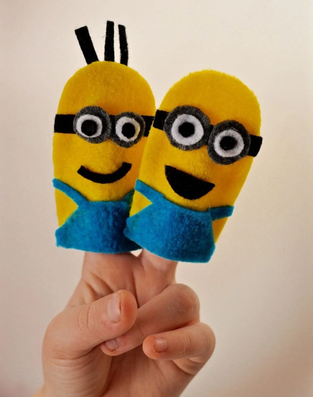minion finger puppet workshop
