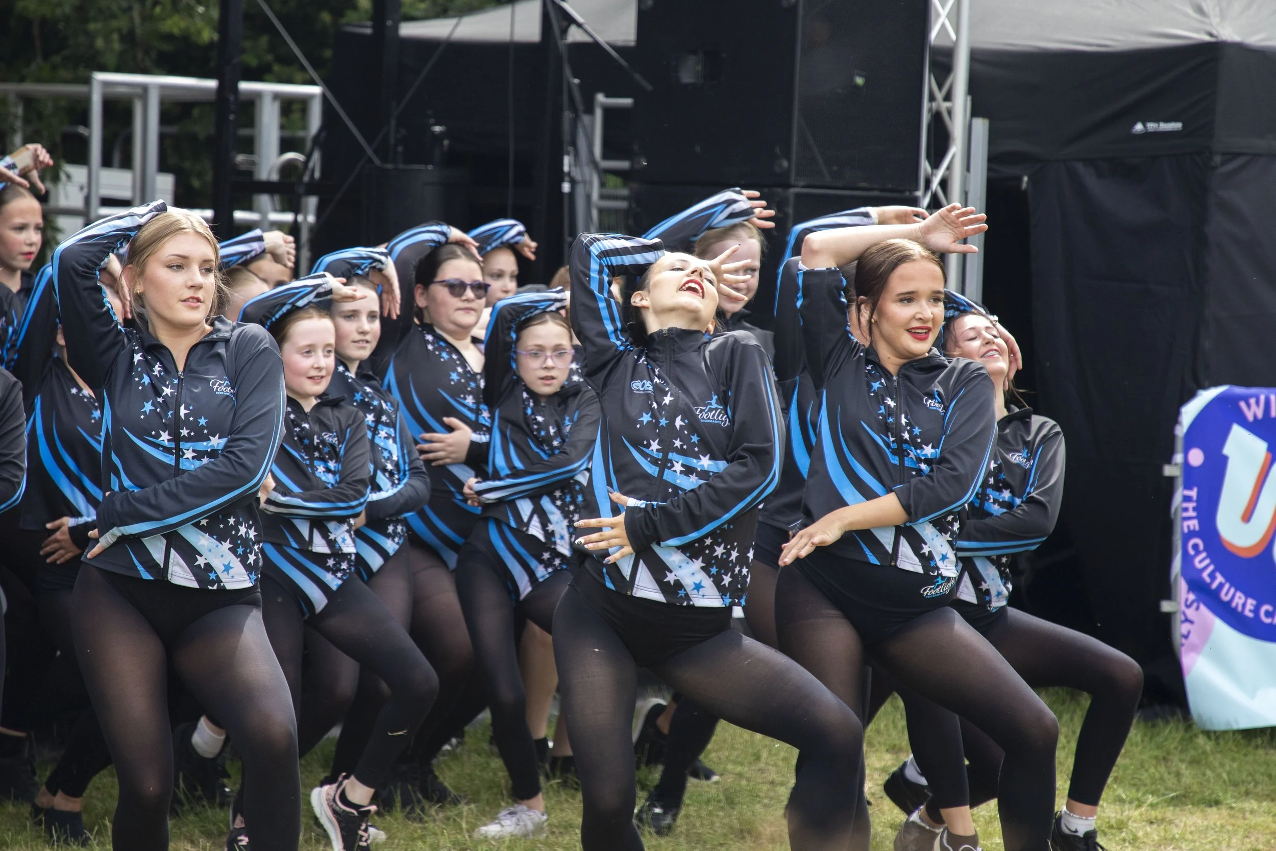 14-06-26_WTC_FolkFestival_BattleOfTheBands_2.jpg