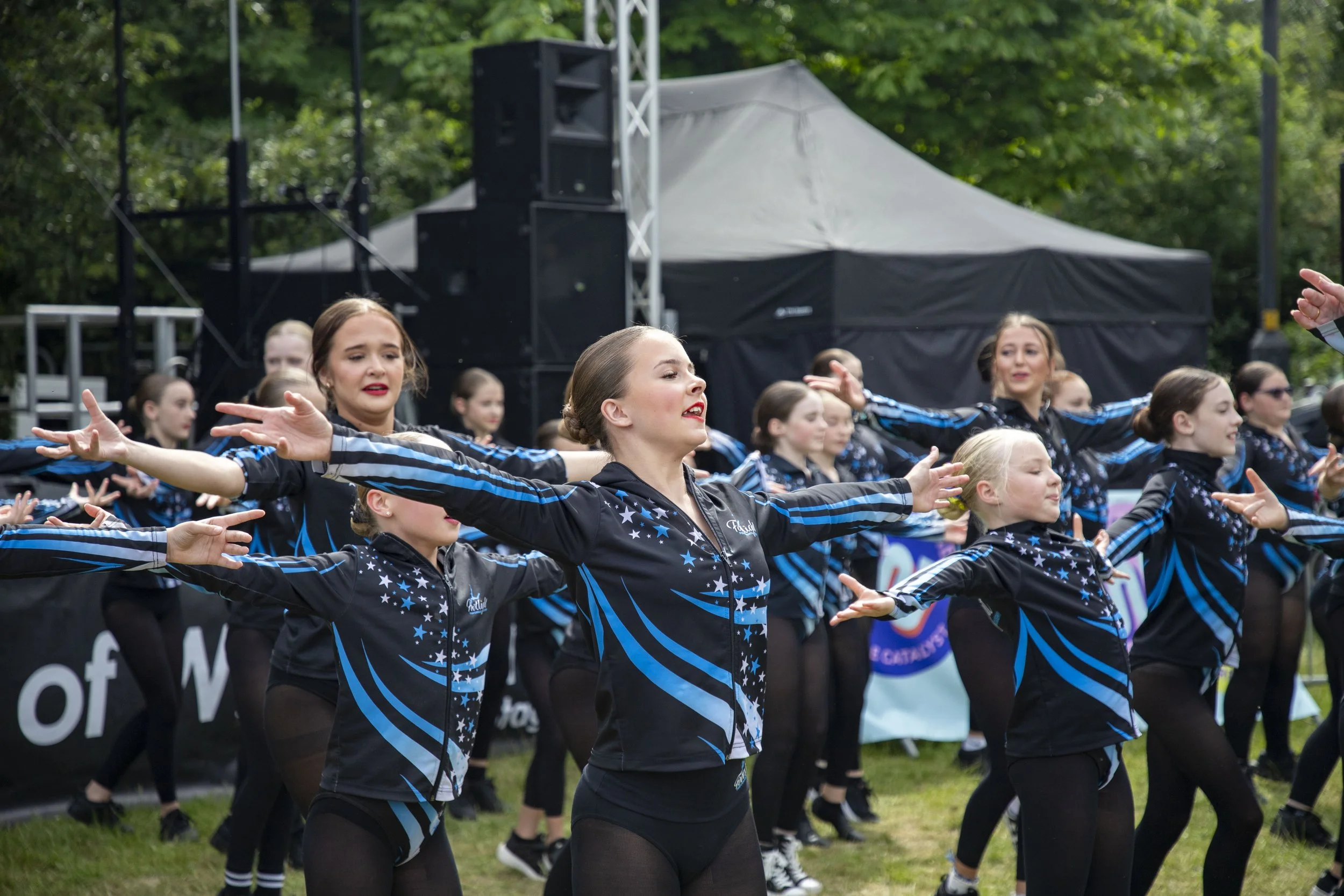 14-06-26_WTC_FolkFestival_BattleOfTheBands_227.jpg
