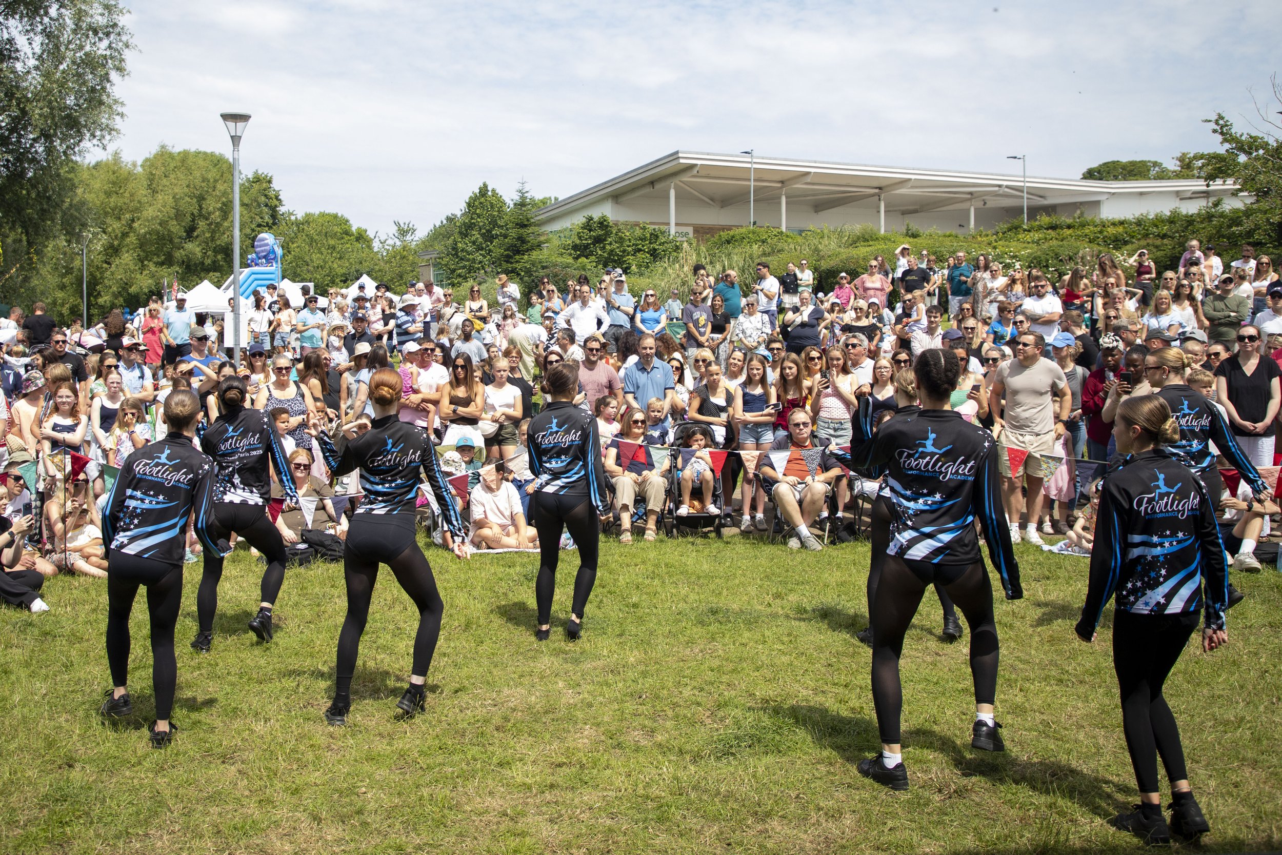 14-06-26_WTC_FolkFestival_BattleOfTheBands_157.jpg