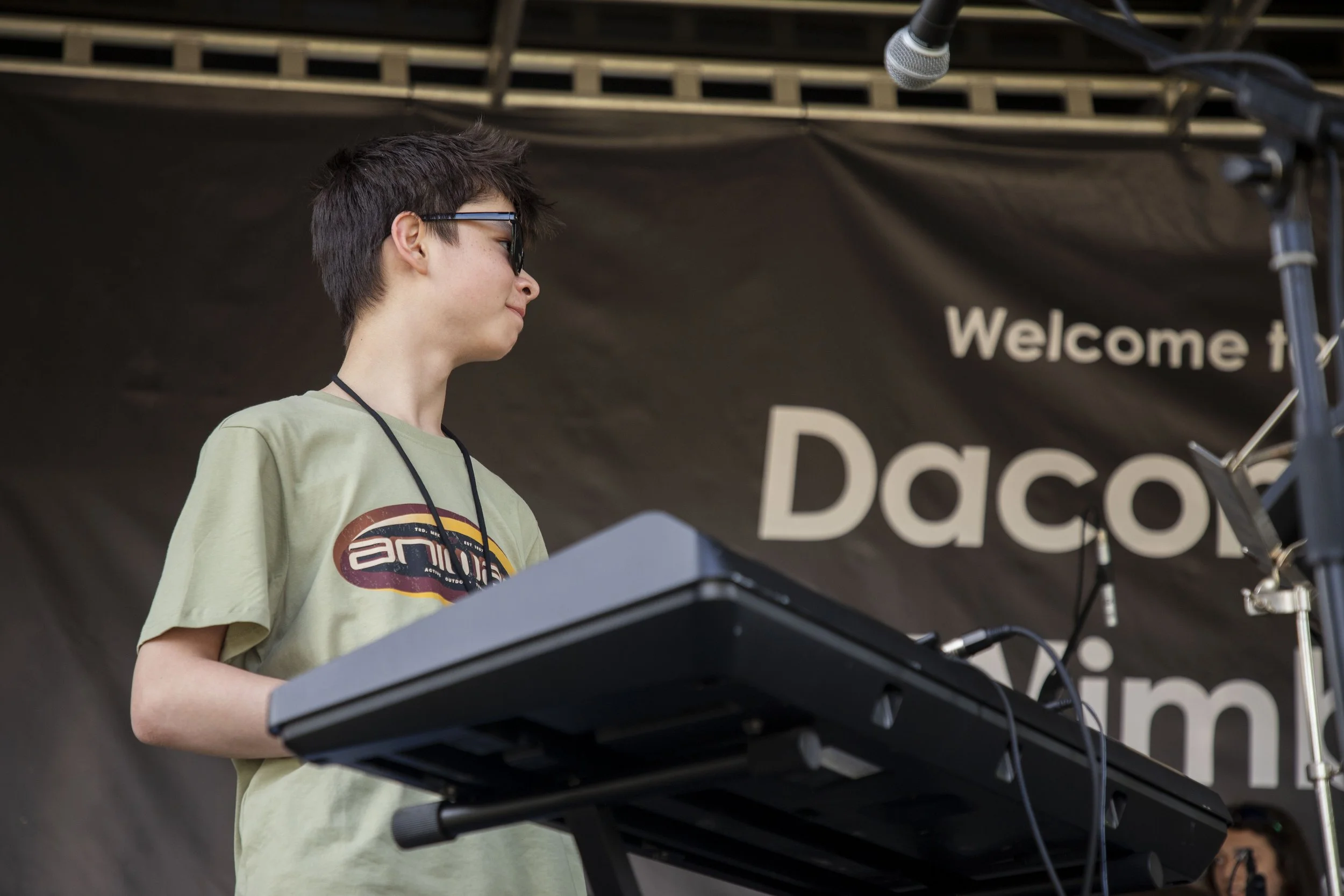 14-06-26_WTC_FolkFestival_BattleOfTheBands_169.jpg