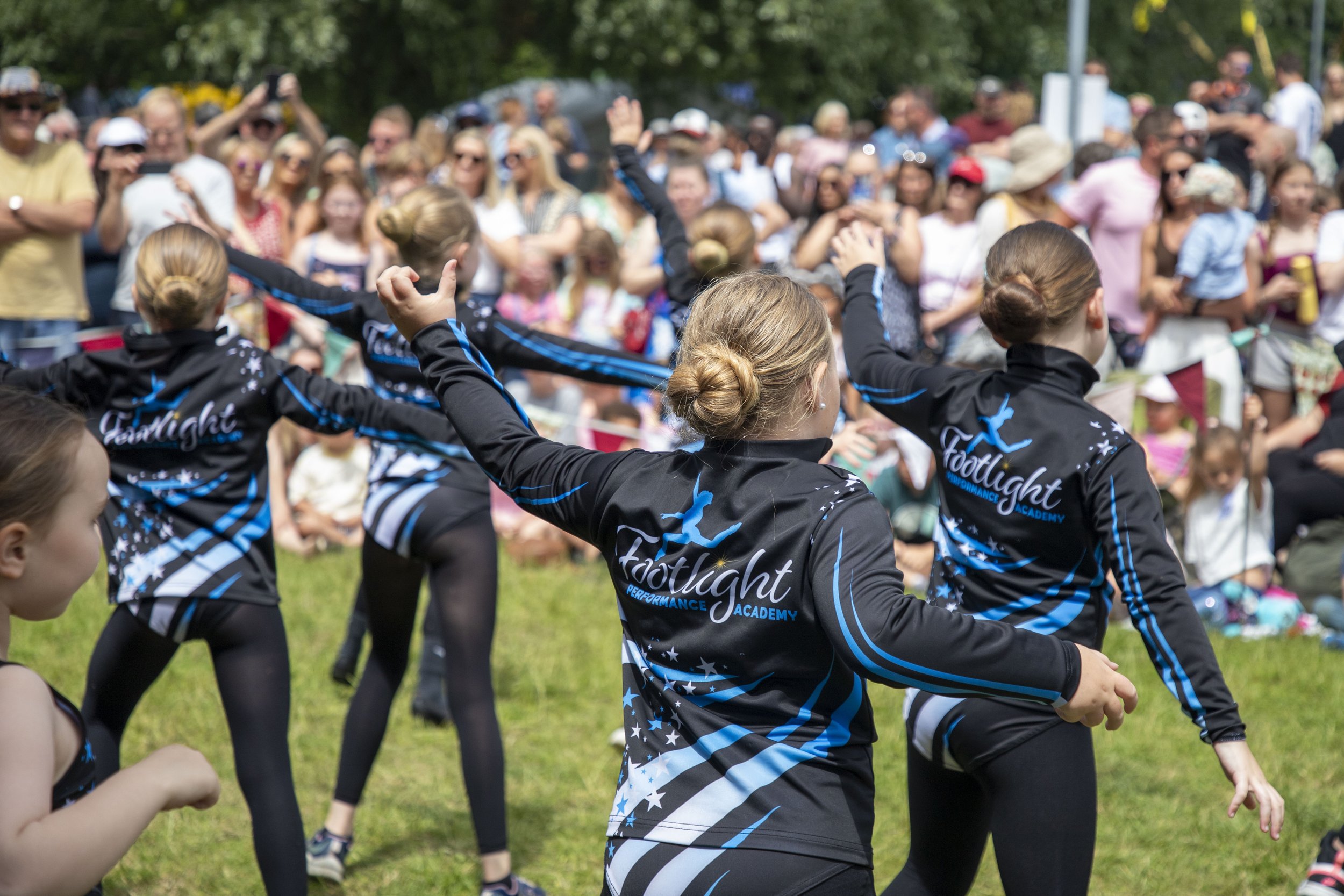 14-06-26_WTC_FolkFestival_BattleOfTheBands_149.jpg