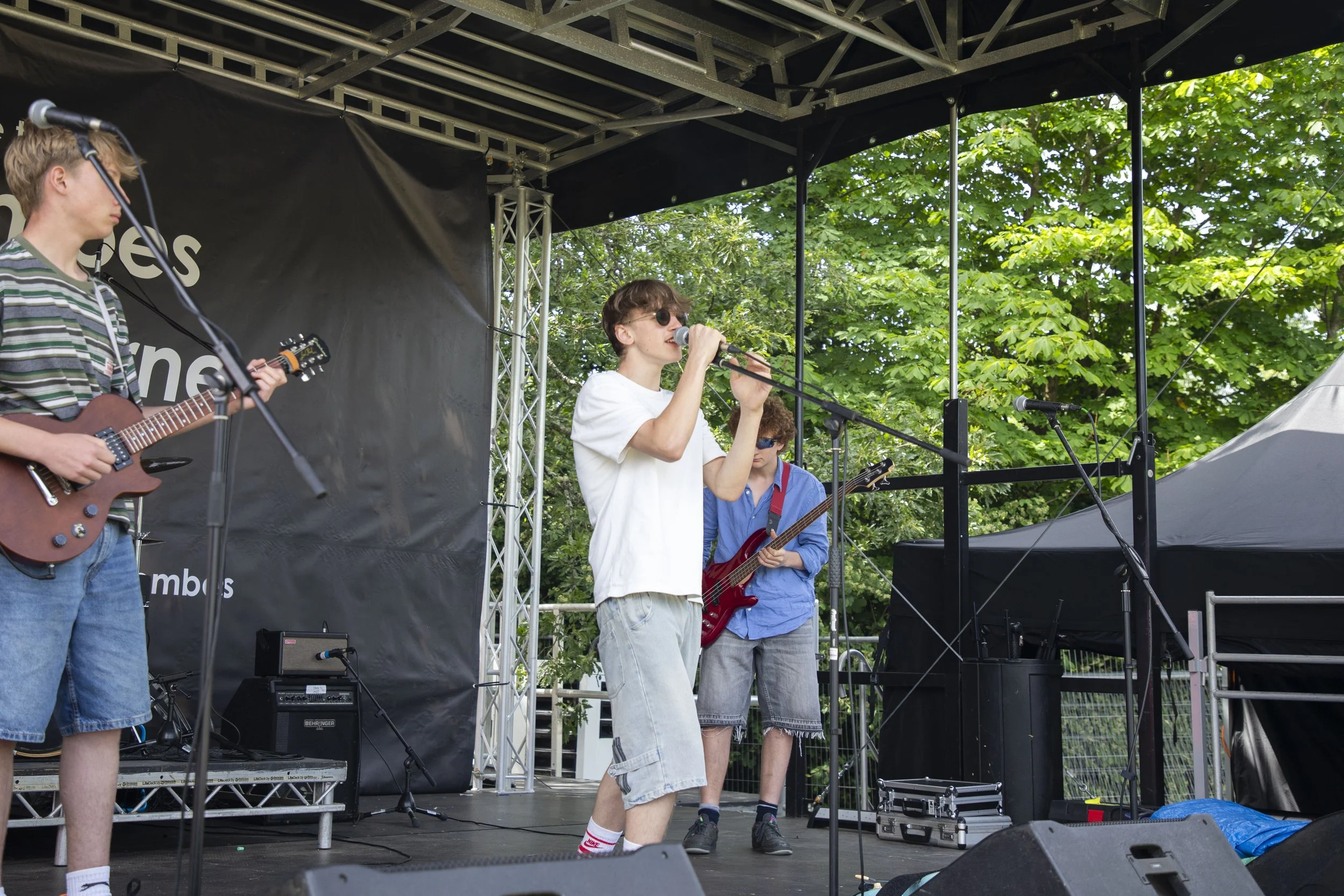 14-06-26_WTC_FolkFestival_BattleOfTheBands_101.jpg