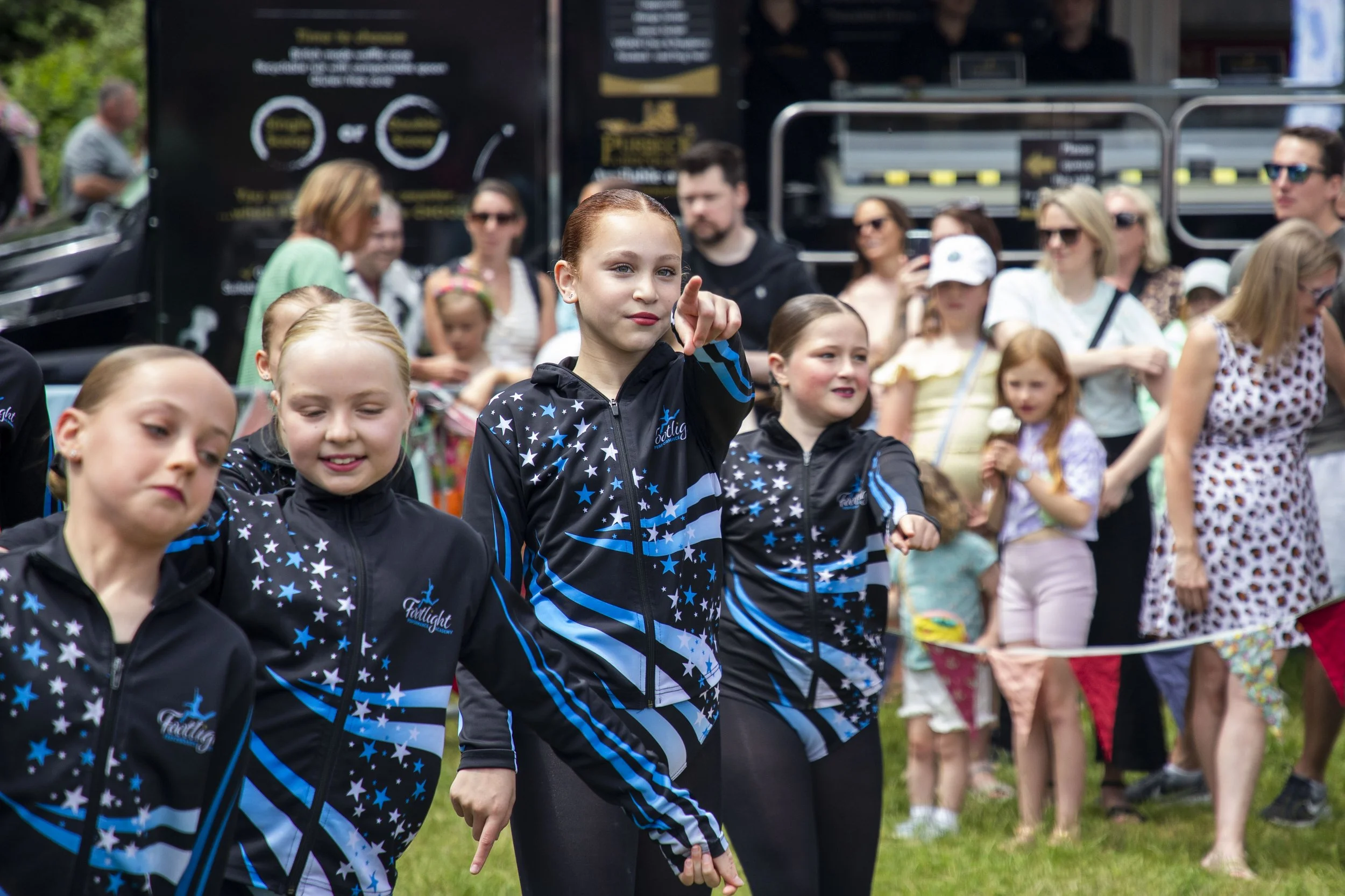 14-06-26_WTC_FolkFestival_BattleOfTheBands_143.jpg