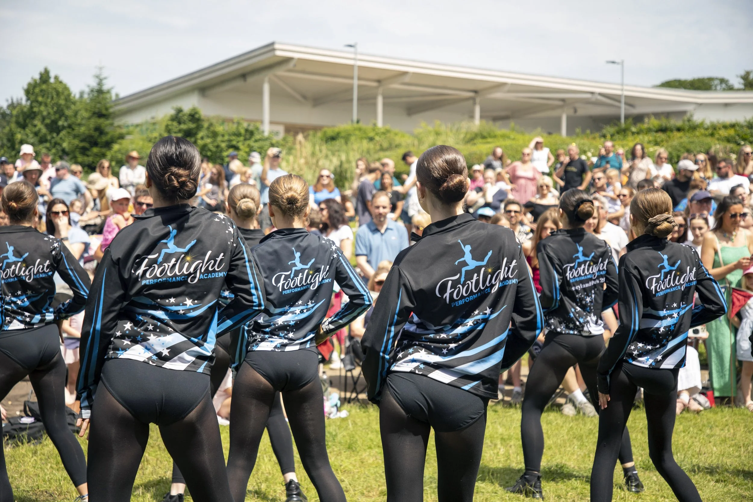 14-06-26_WTC_FolkFestival_BattleOfTheBands_151.jpg