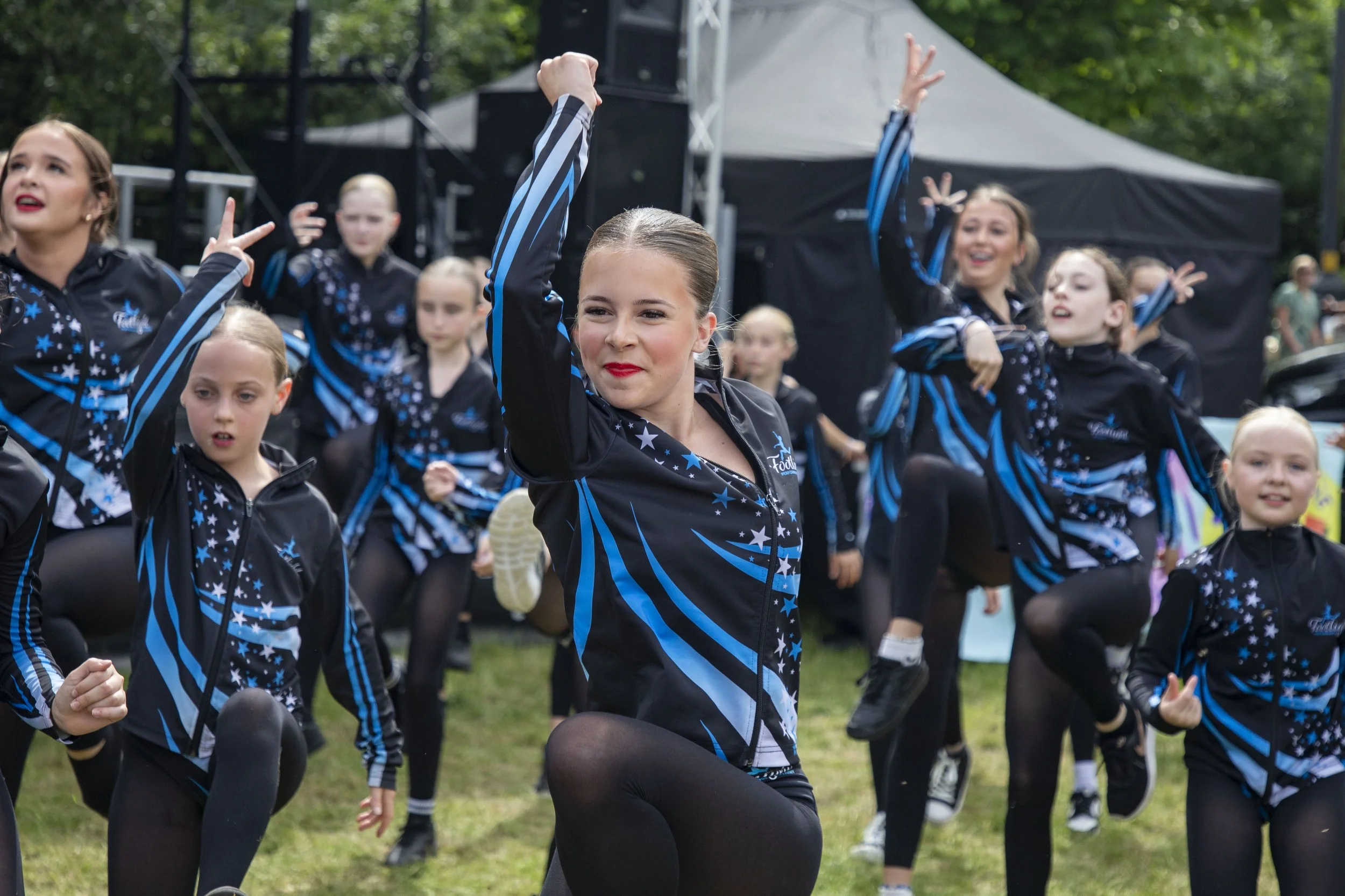 14-06-26_WTC_FolkFestival_BattleOfTheBands_229.jpg