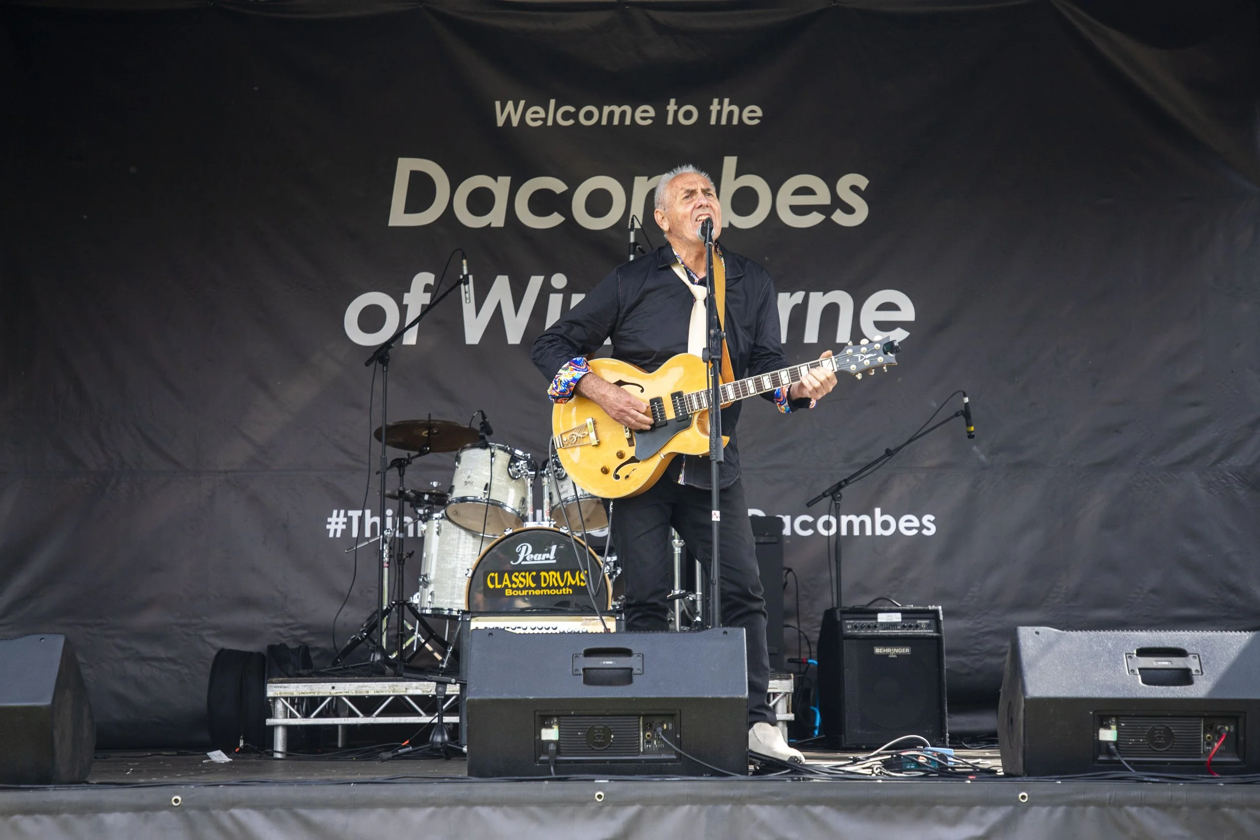 14-06-26_WTC_FolkFestival_BattleOfTheBands_43.jpg