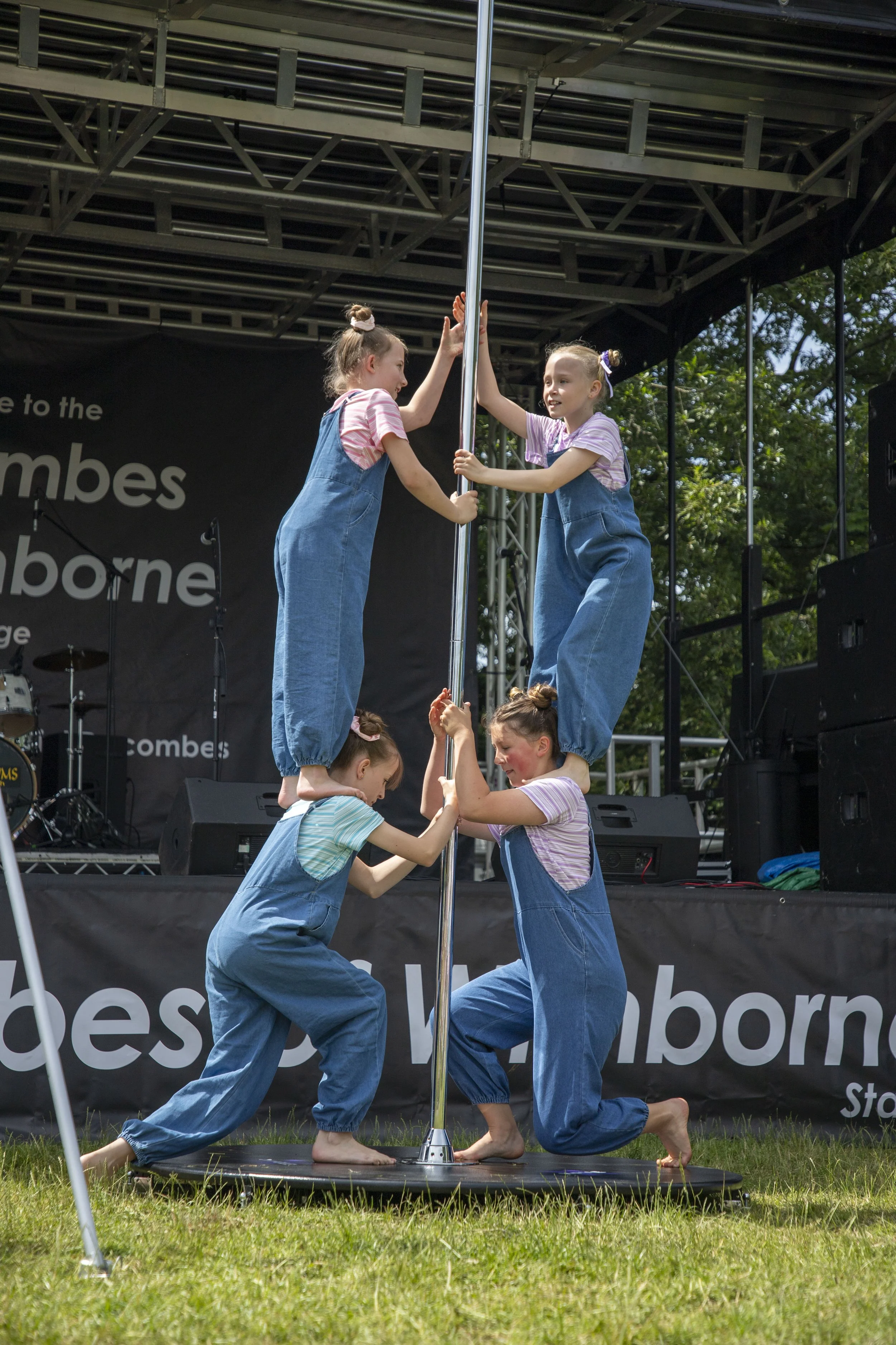14-06-26_WTC_FolkFestival_BattleOfTheBands_79.jpg