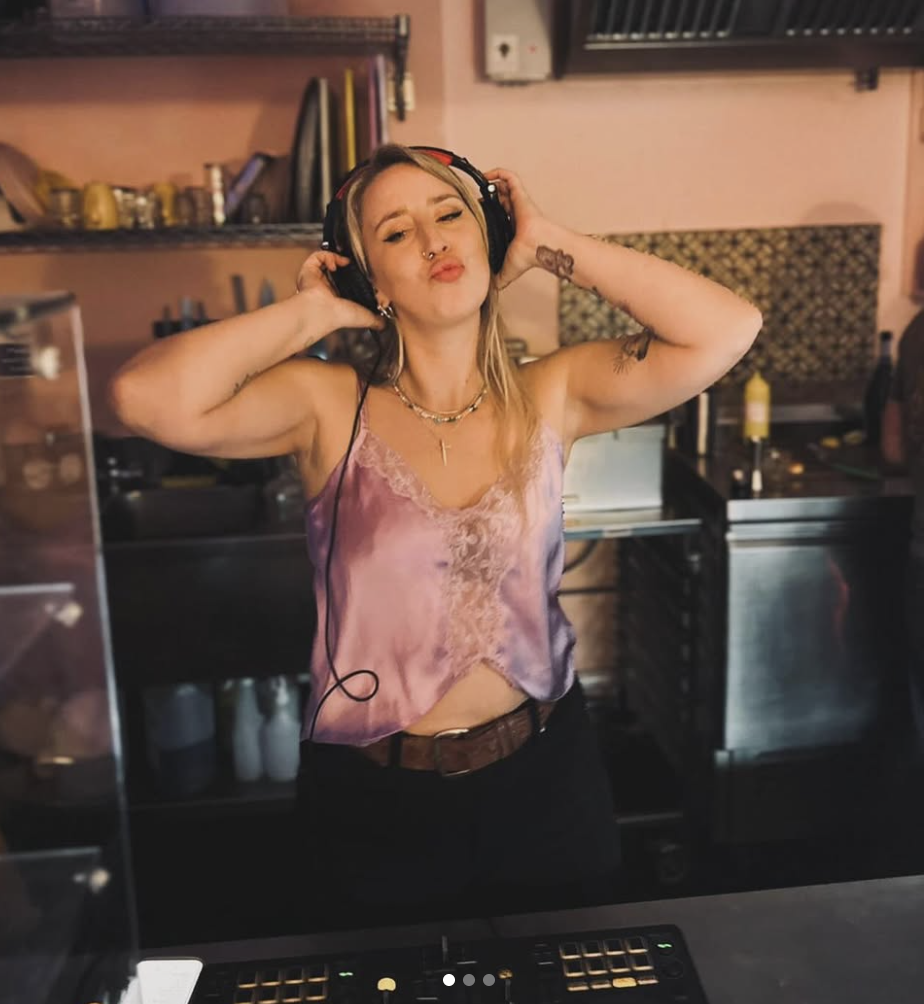 Female DJ Sussex - Dj'ing in Lewes