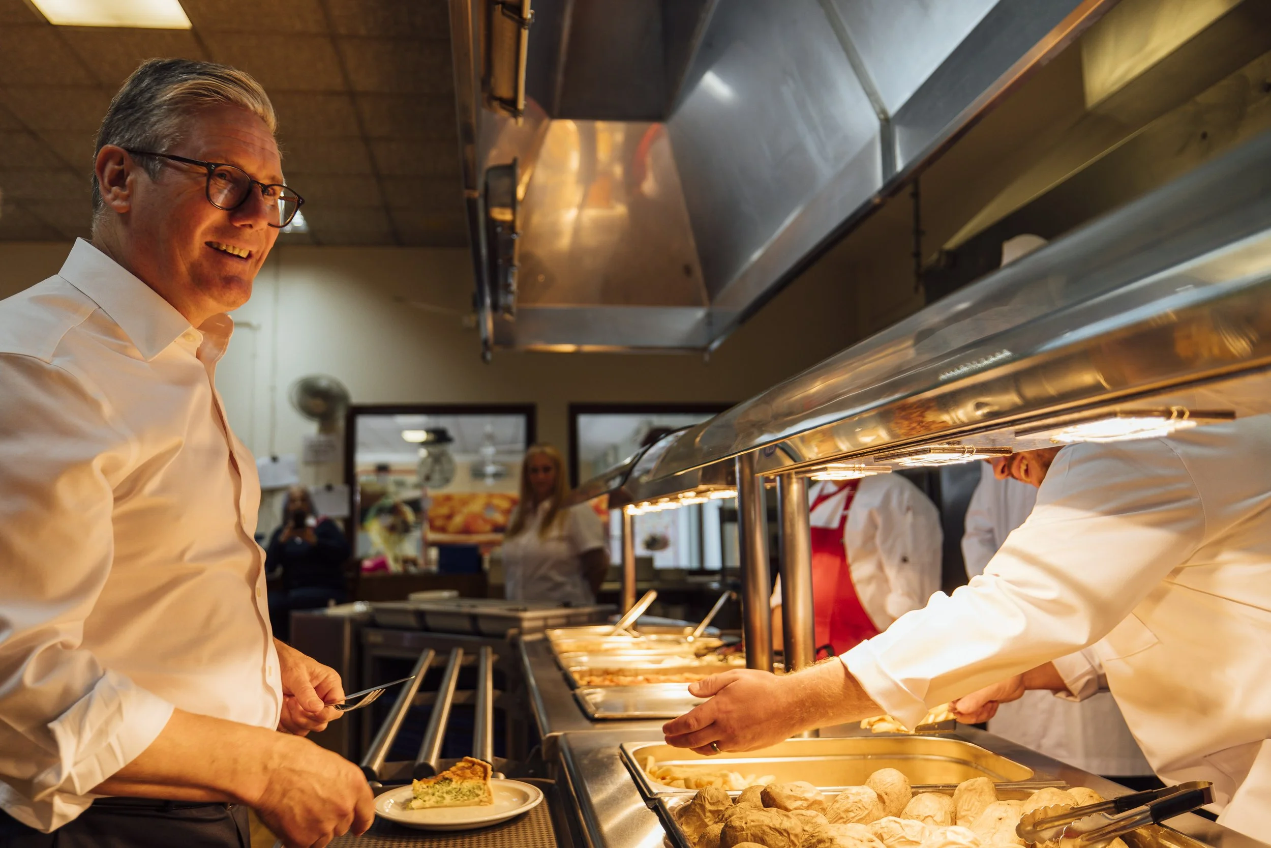 AKR-20241209-0375-UK PM Visits RAF Akrotiri-0597.jpg