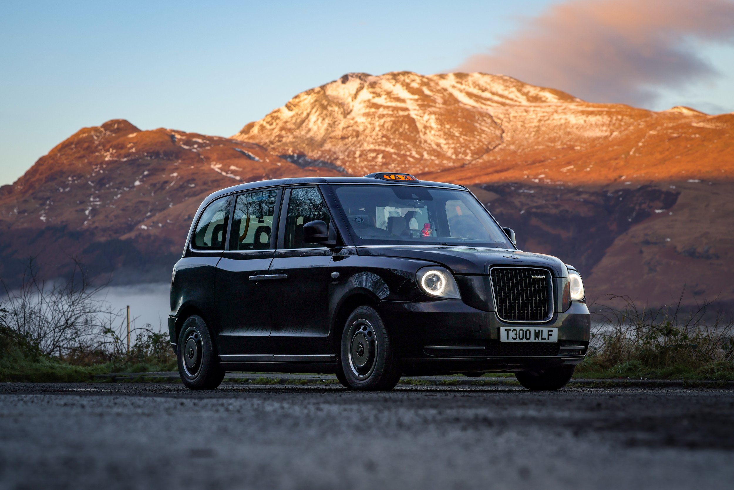 002_3842_web size.JPG