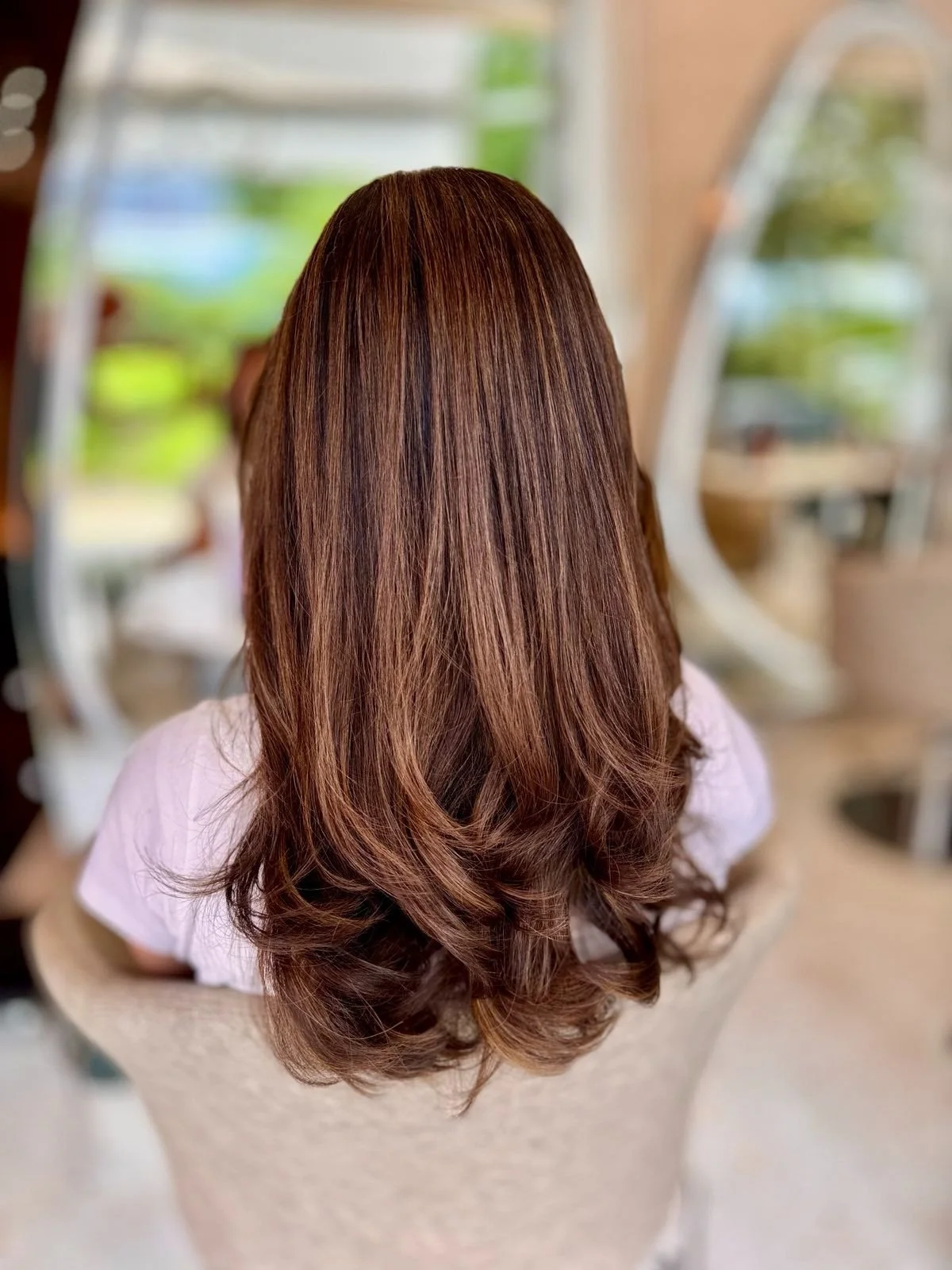 Coco dry bar and nail house софия, подстригване, боядисване, маникюр, фризьорство,официални прически, балеаж, колористика