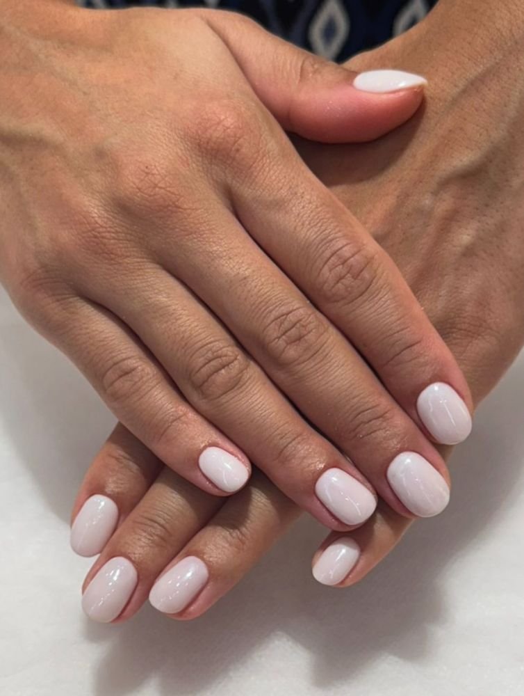 Coco dry bar and nail house софия, маникюр, педикюр