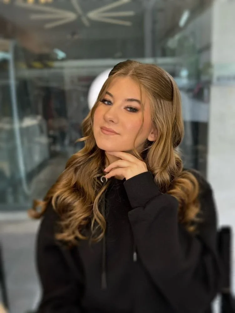 Coco dry bar and nail house софия, грим и официални прически