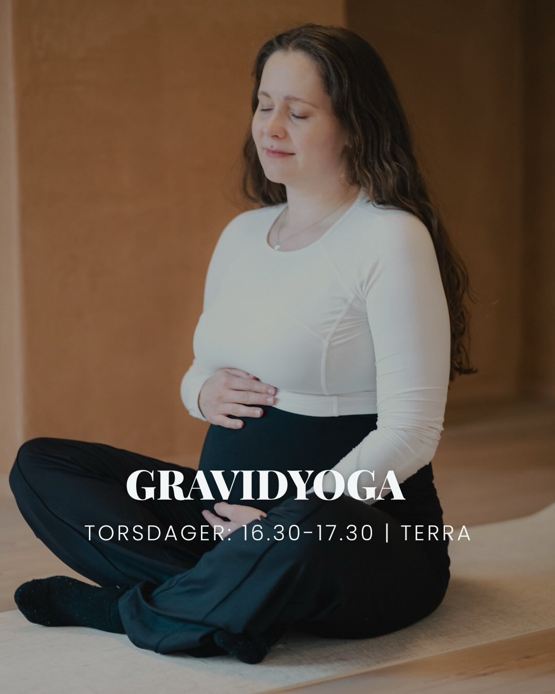 Velkommen til Gravidyoga hos Terra!🌱

Gravidyoga er en helhetlig og trygg treningsform tilpasset gravide. Kurset er egnet for alle gravide fra uke 12 og frem til f&oslash;dselen, og det kreves ingen tidligere forkunnskaper i yoga.

Dato: Torsdag ( 2