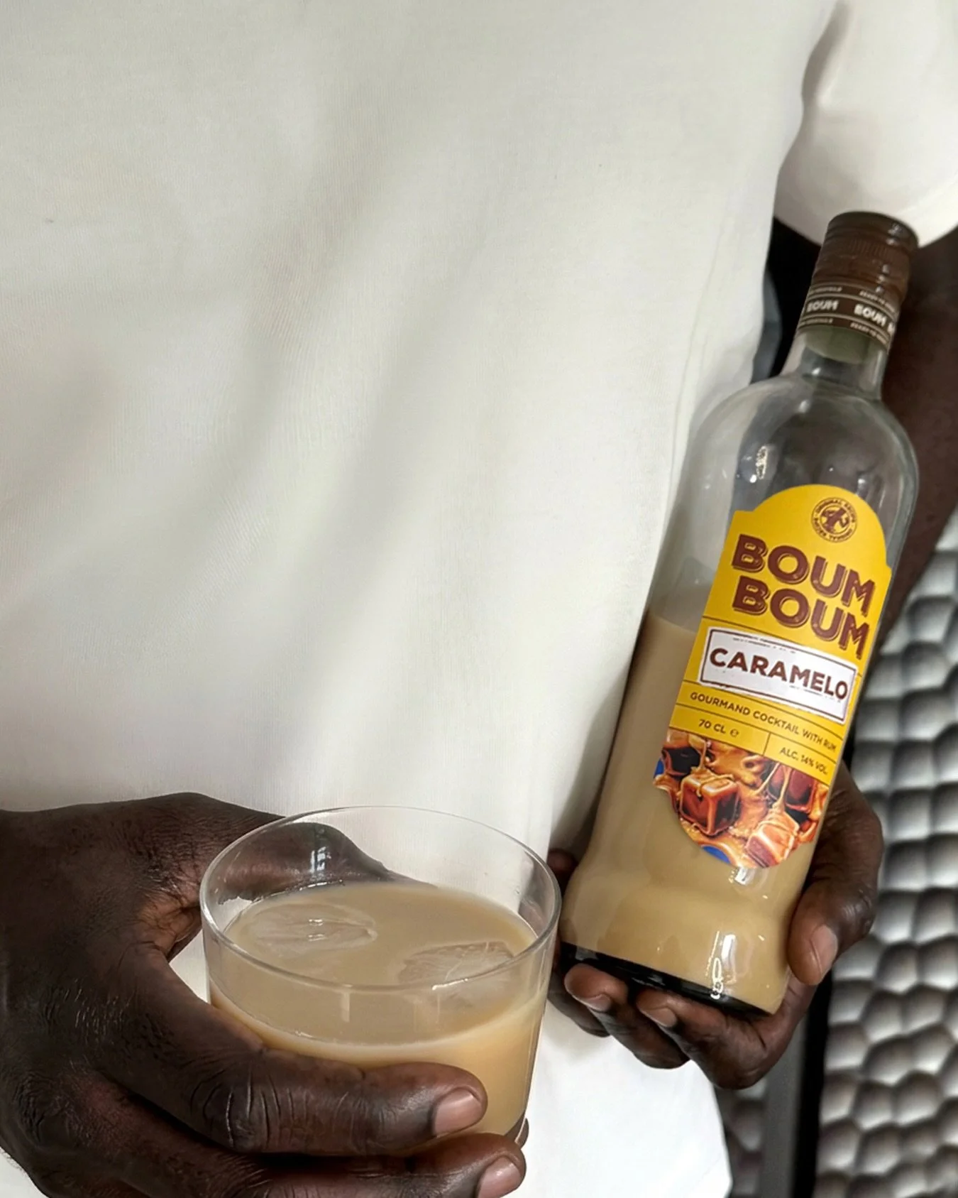 Caramelo (14%): the guilty pleasure you can enjoy without moderation (but with an ice cube).
Raw flavors, pure pleasure.

#Boumboumcocktails #Caramelo #Readytodrink

‘Drink responsibly’