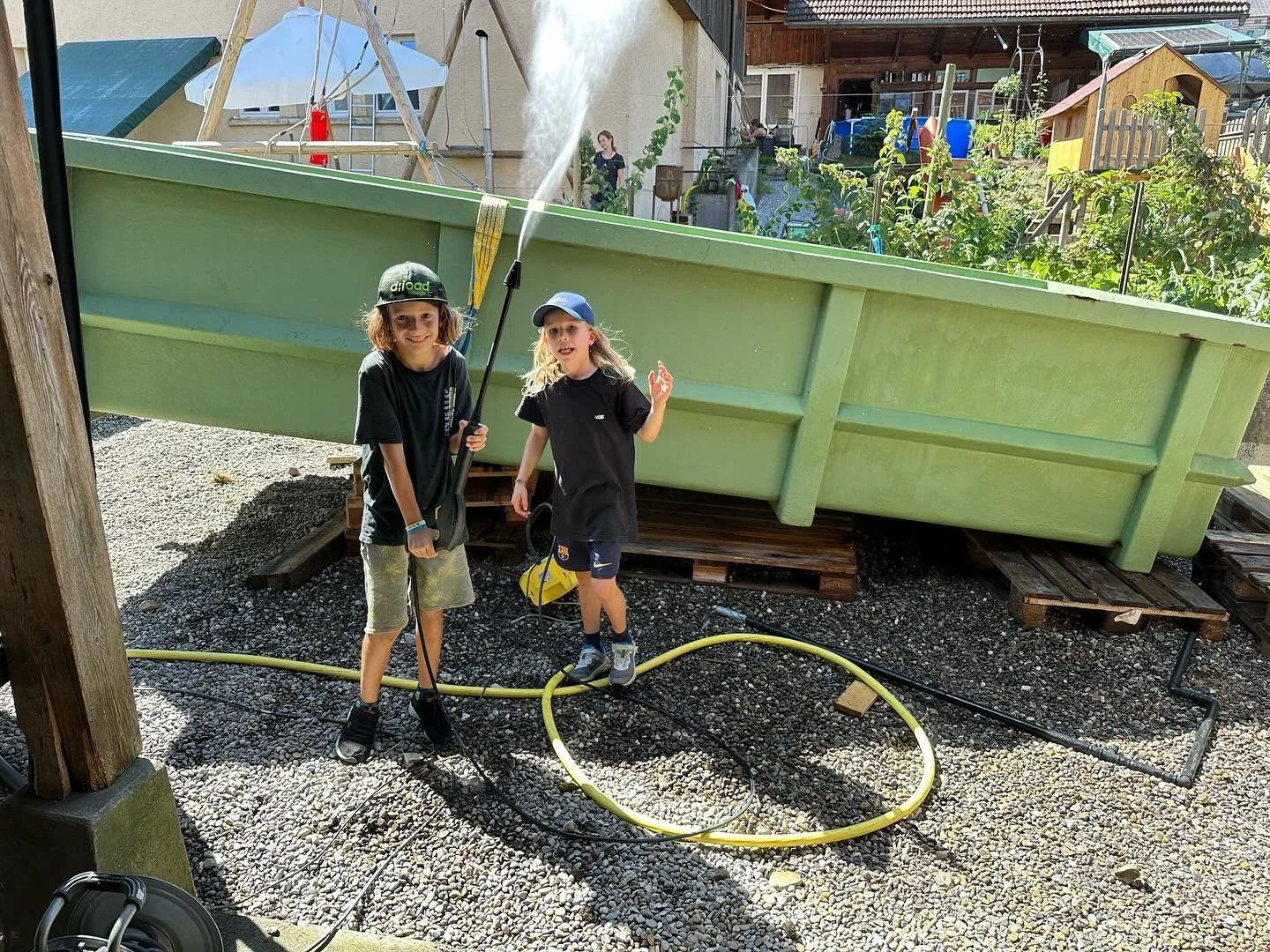 Wasser + Kids = Spass