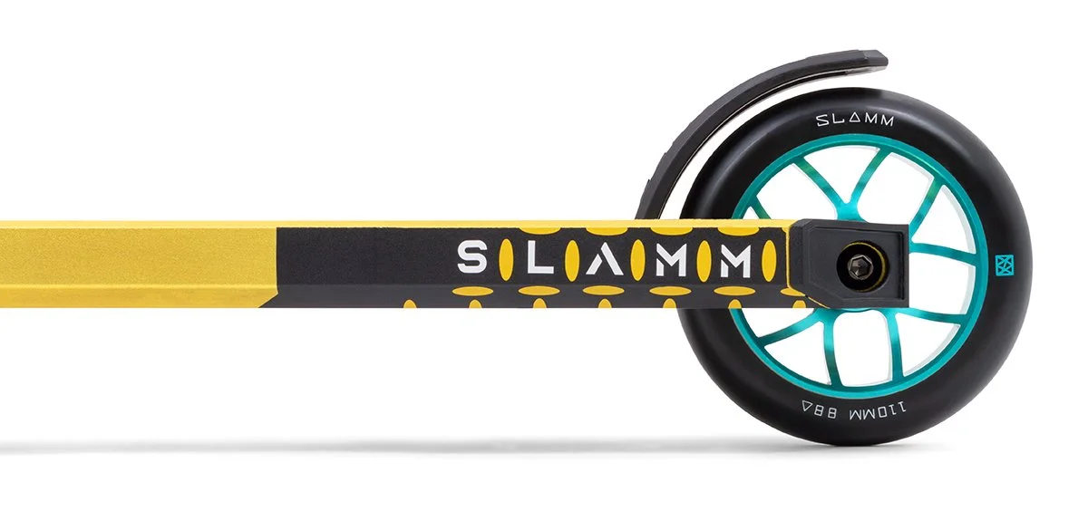 SL2500 Slamm Scooters Assault Gold Detail 3.jpg