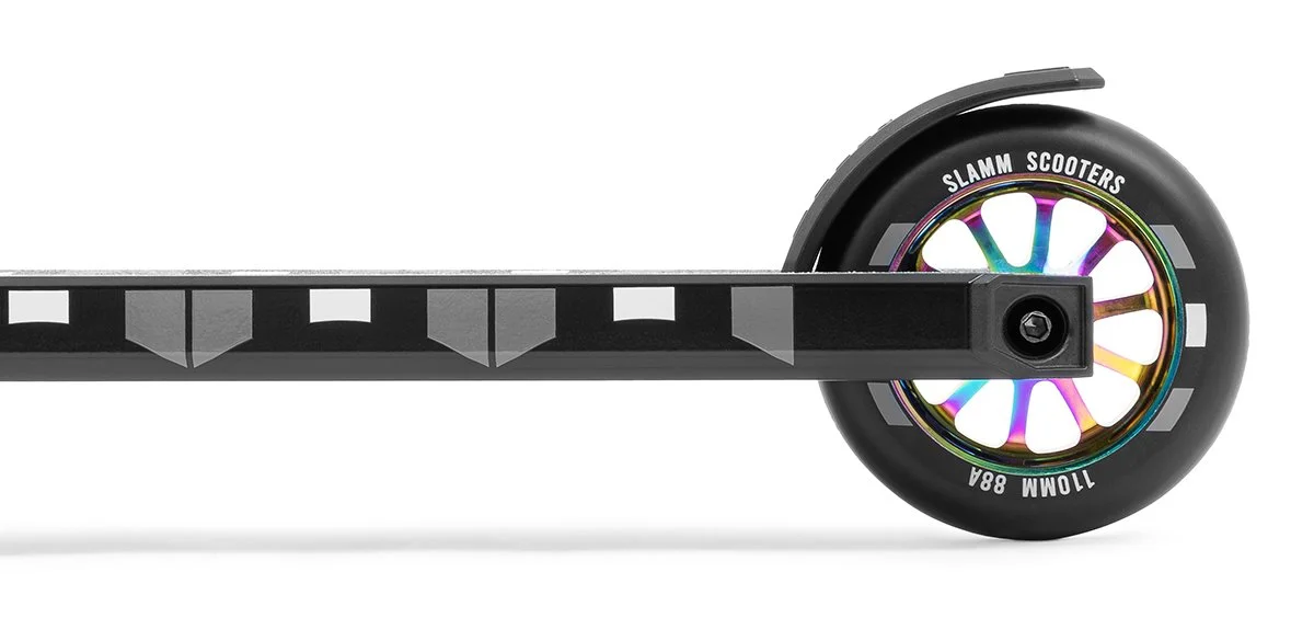 SL2150 Slamm Scooters Classic Pro Scooter Neochrome Detail 3.jpg