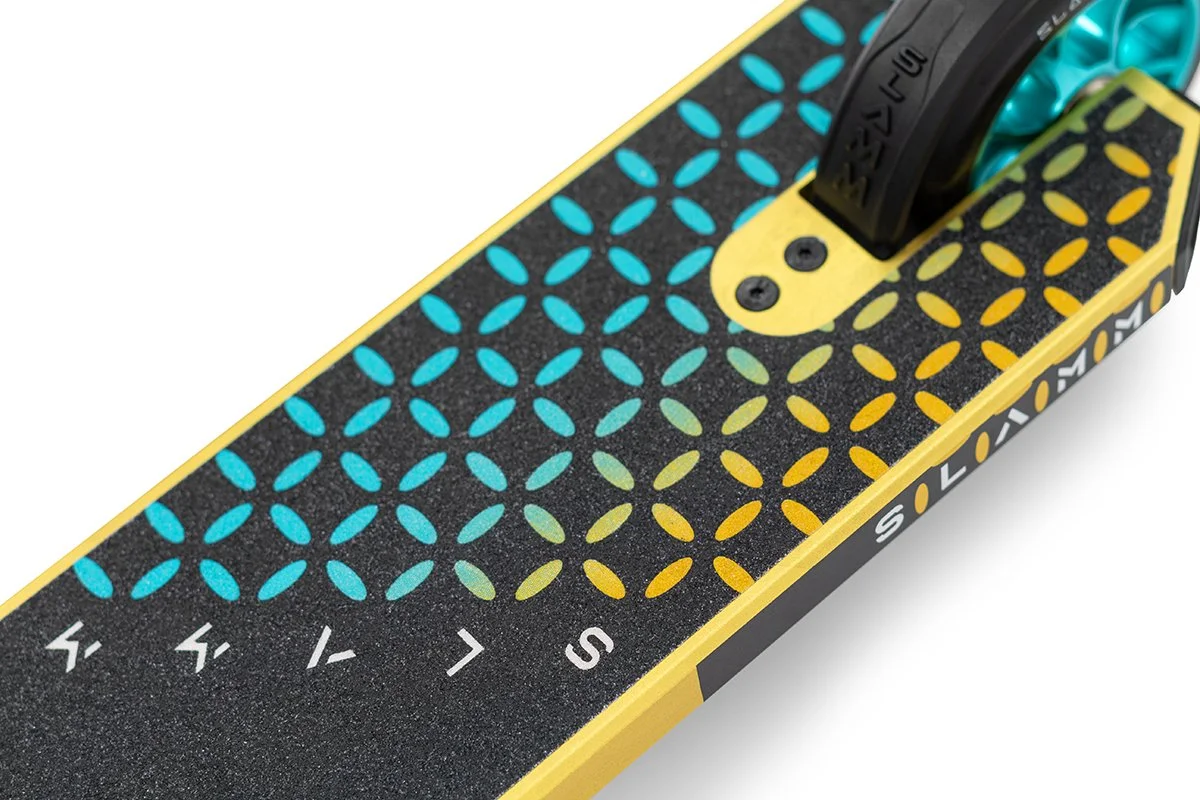 SL611 Slamm Nylon Flex Fender Detail 2.jpg