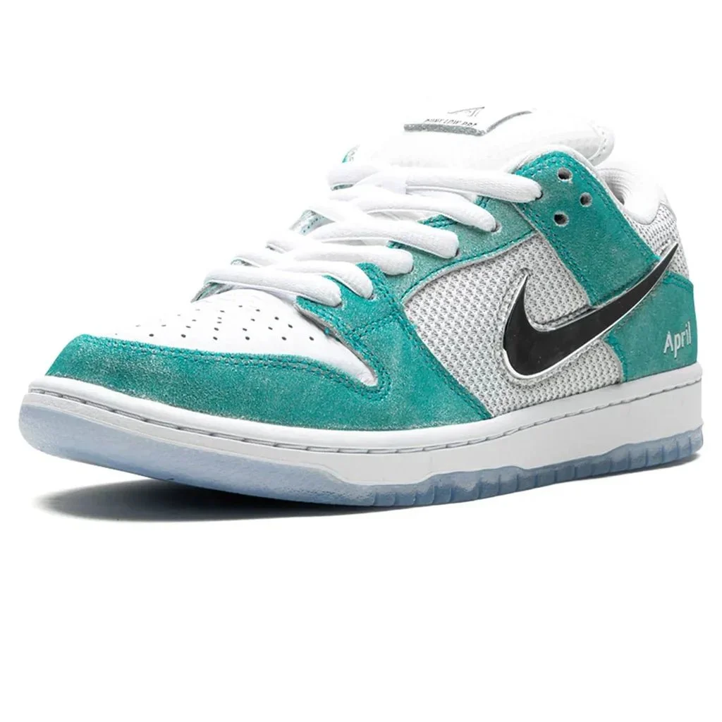 nike-dunk-sb-low-april-skateboards-turbo-green-fd2562-400_4_b4907150-35f9-477a-b400-3582421ff1c1.webp