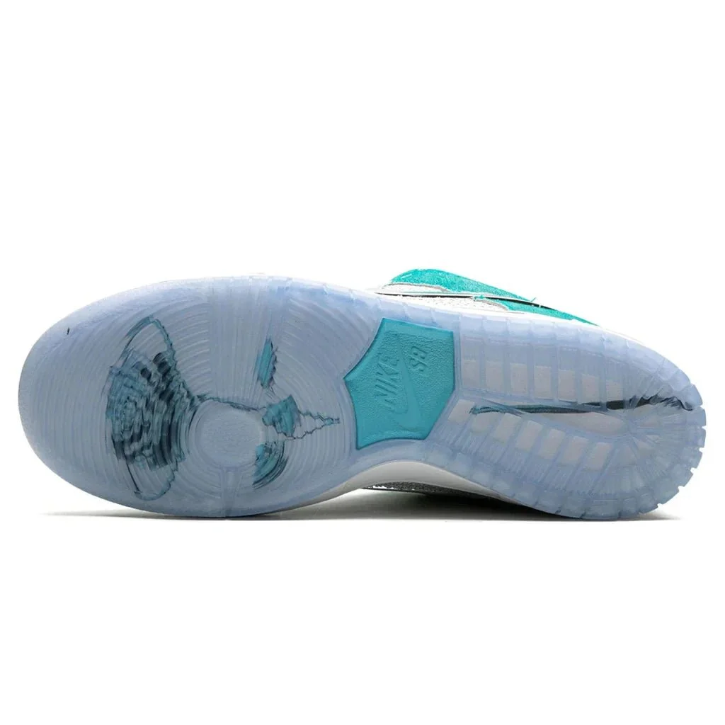nike-dunk-sb-low-april-skateboards-turbo-green-fd2562-400_5_e692348e-75cf-454c-9bf2-bb785e56cd3c.webp