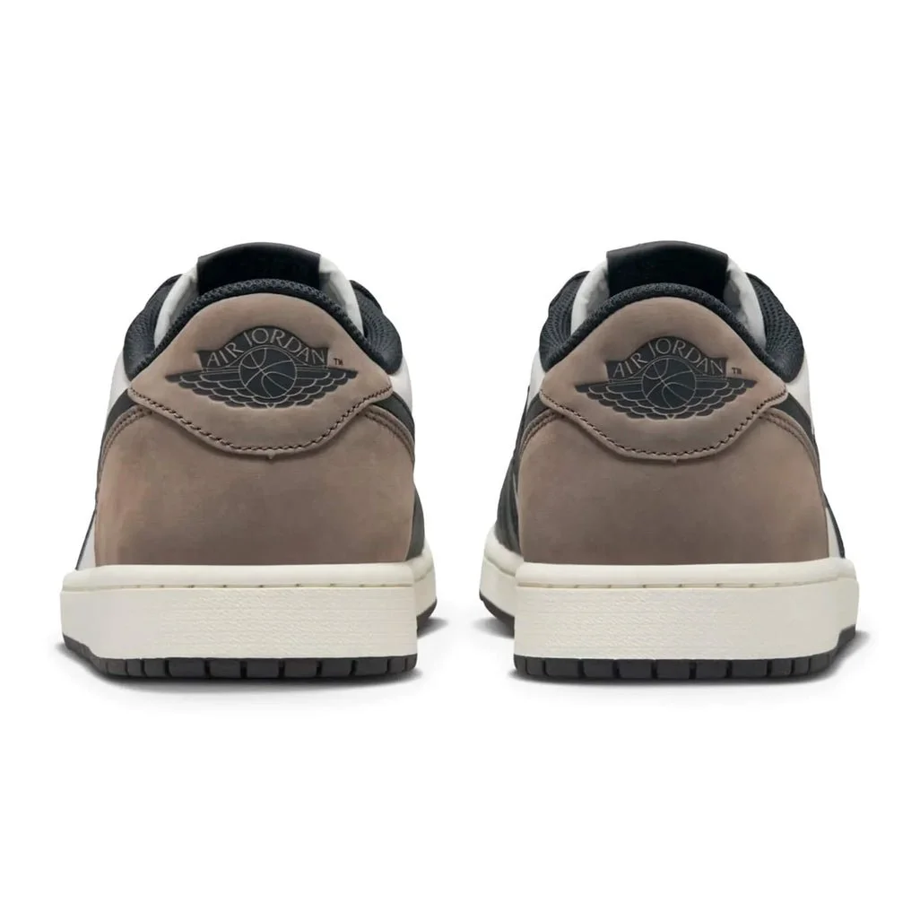 air-jordan-1-retro-low-og-mocha-cz0790-102-back.jpg