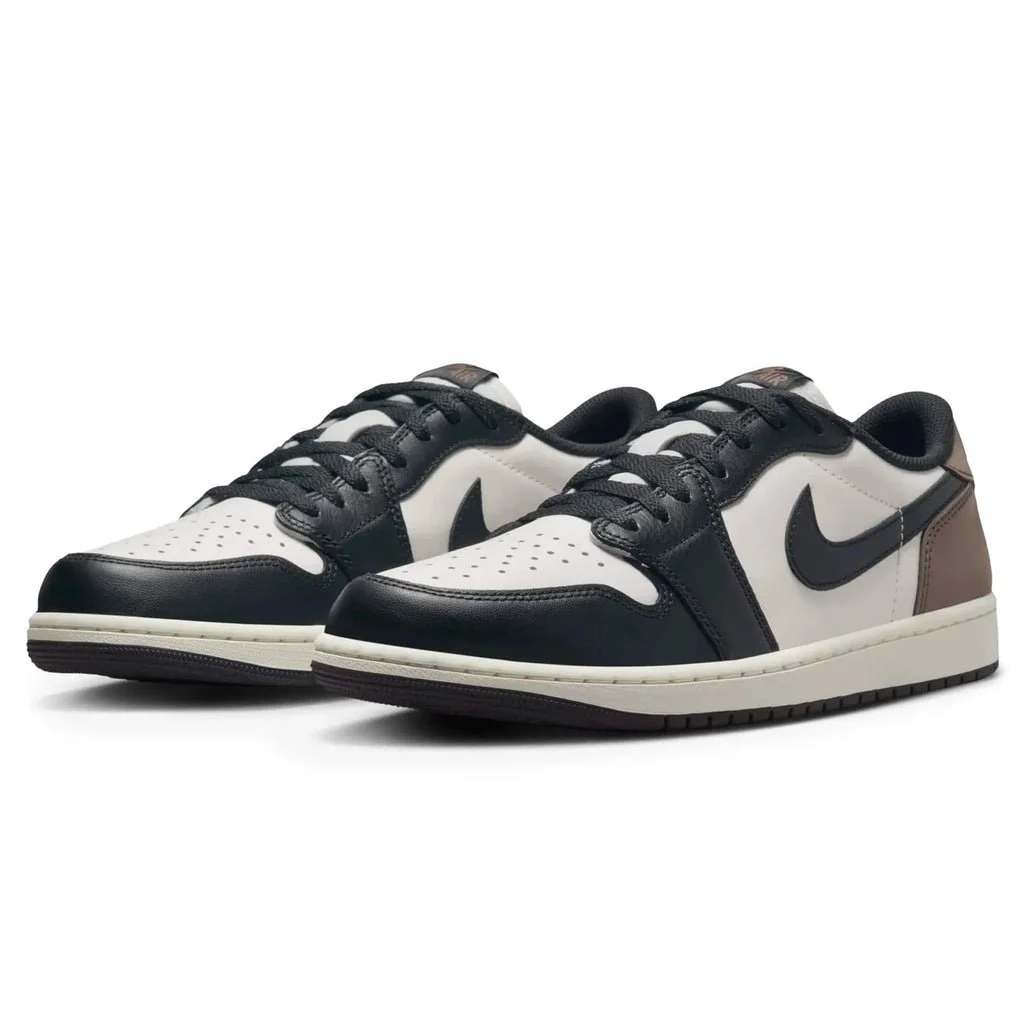 air-jordan-1-retro-low-og-mocha-cz0790-102-front-side.jpg