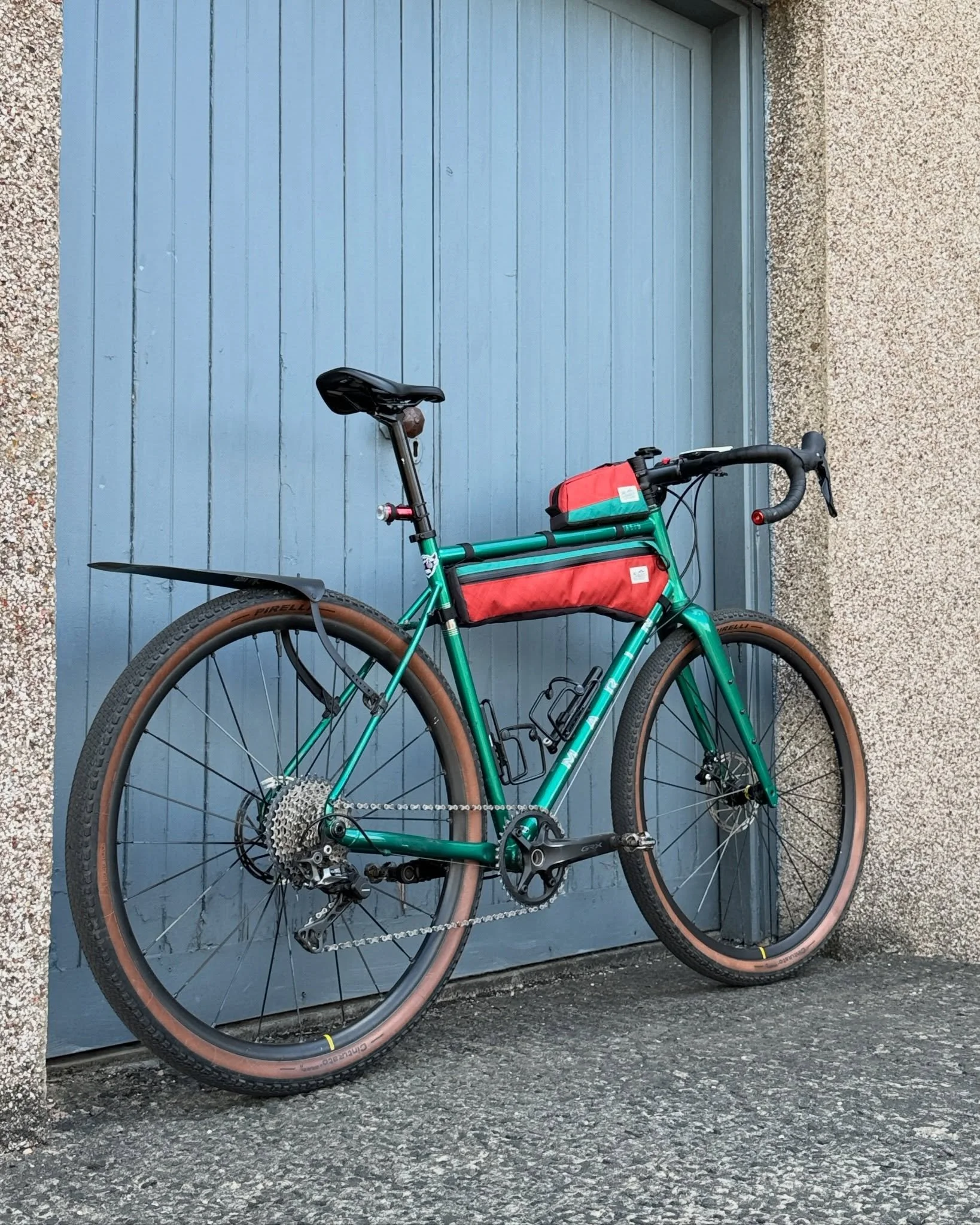 @gravelgav&rsquo;s custom bags looking superb on his Marin Nicasio ahead of the @grallochgravel next week! 

Fancy custom bags for your bike? Get in touch or pop in to @crushcyclesandrunning for more info.

#cragfastgear #custombikebags #scottishgrav