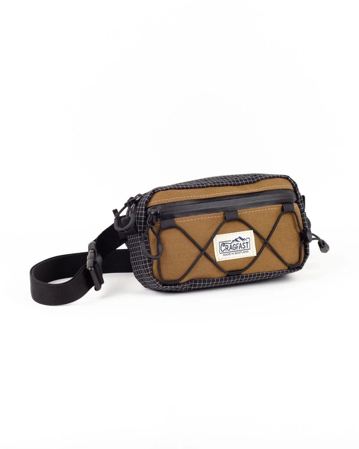 Custom sling bag:

X-Pac X11 / Dyneema Gridstop
Brown / Black / Orange

Featuring a removable strap, YKK Aquaguard zippers and an elastic drawcord front panel.

#cragfastgear #madeinscotland #edcbag