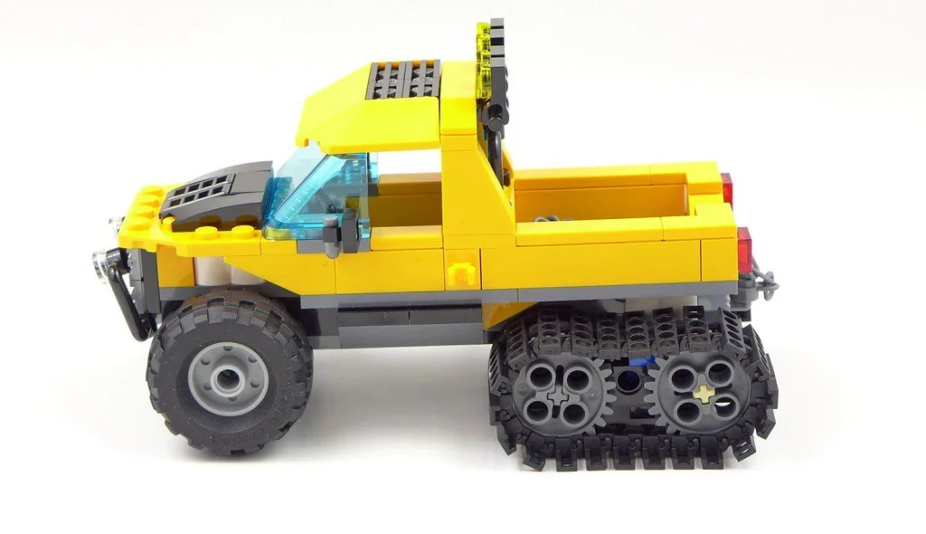 BRIX 0022 
Jungle Halftrack
Ages: 6+
Pcs: Unknown 
Build: 30 - 60 Mins