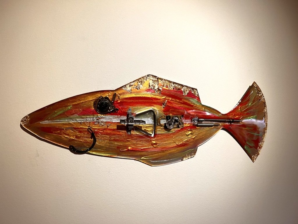 Gros poisson rouge et or (45 cm X 17 cm - Québec - Vendu