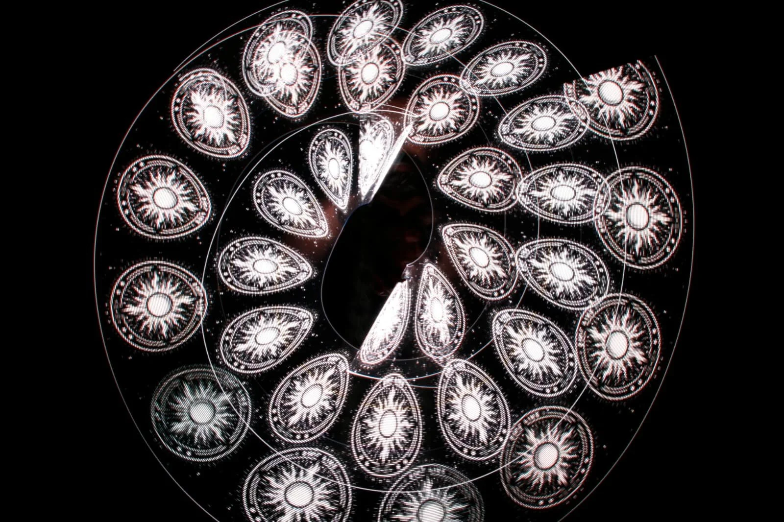 light-trail-flow-art