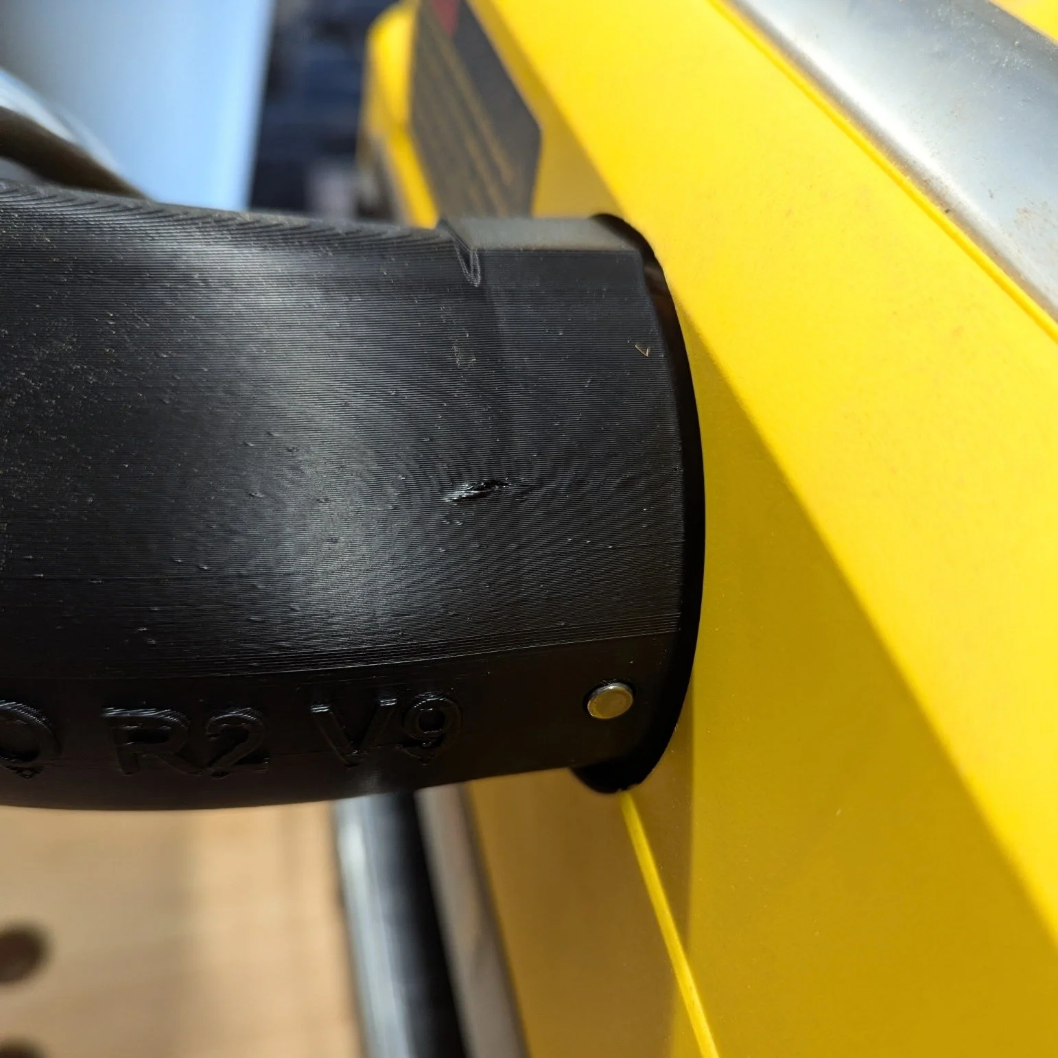 Another machine back in action thanks to our Print on Demand service! 🖨️🛠️

Recently, a client reached out with a file to replace a broken dust port on their DeWalt Thicknesser. Instead of waiting around for a factory replacement to ship, they sent