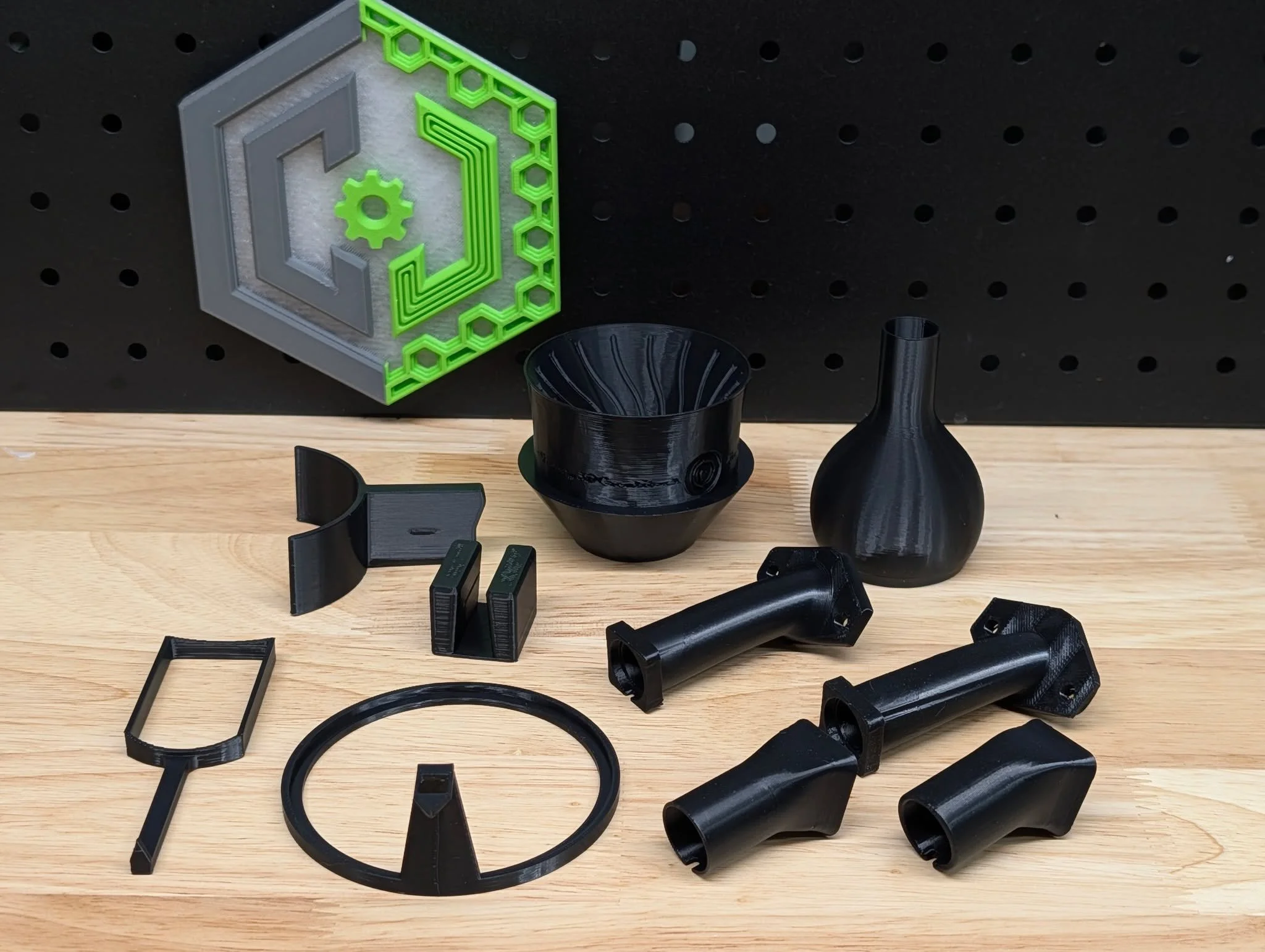 We definitely run on coffee around here, so when a local coffee guru reached out needing some custom grinder upgrades, we knew we had to deliver! ☕⚙️

They already had the designs ready to go and just needed us to handle an on-demand printing run fro