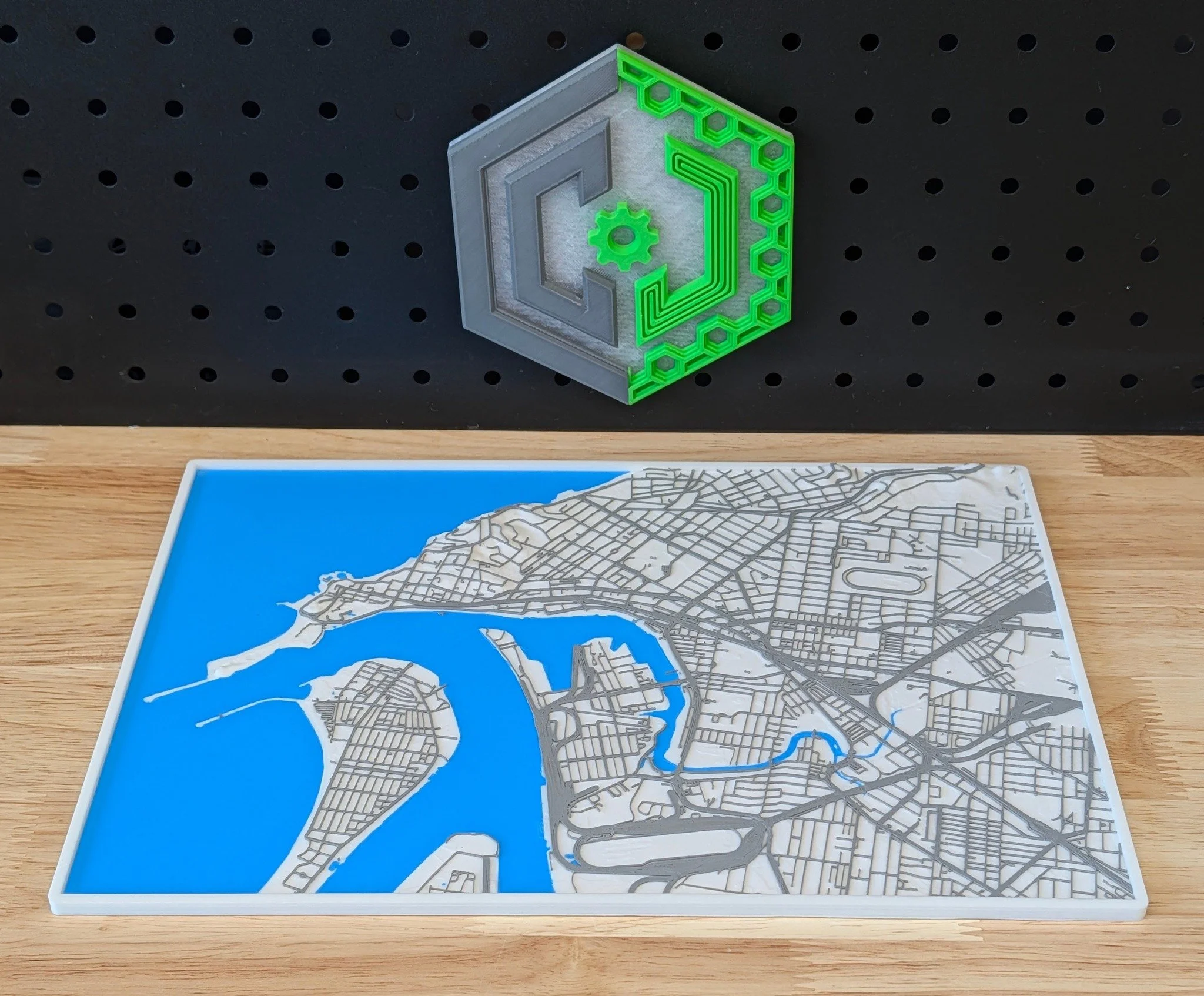 We love a good challenge, especially when it&rsquo;s for an epic birthday gift! 🎁🗺️

A customer reached out with this incredibly detailed topographic map of Newcastle that they bought from www.maps3d.io for her husband&rsquo;s birthday, and asked i