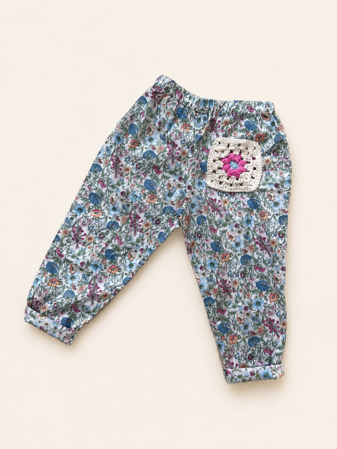 Crochet Pocket Floral Summer Trousers 3-4 years