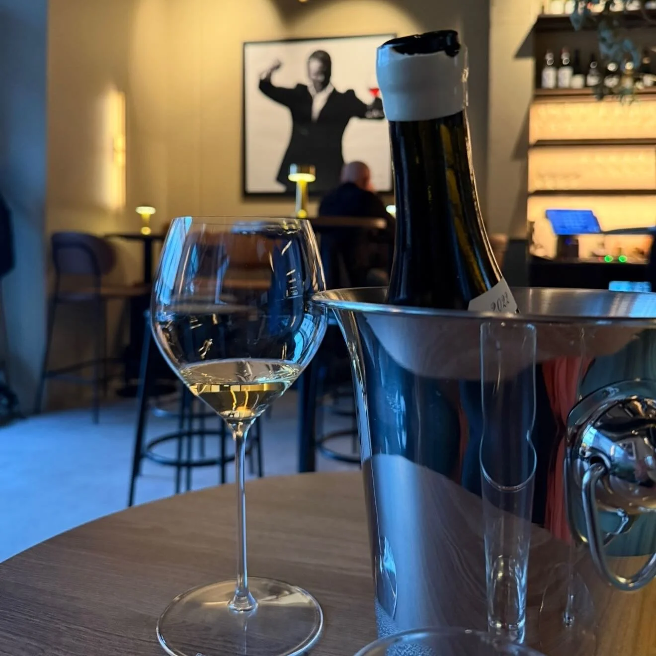 Varm opp Haikjeften p&aring; Maestro vinbar🎉
&Aring;pent fra kl 14.00