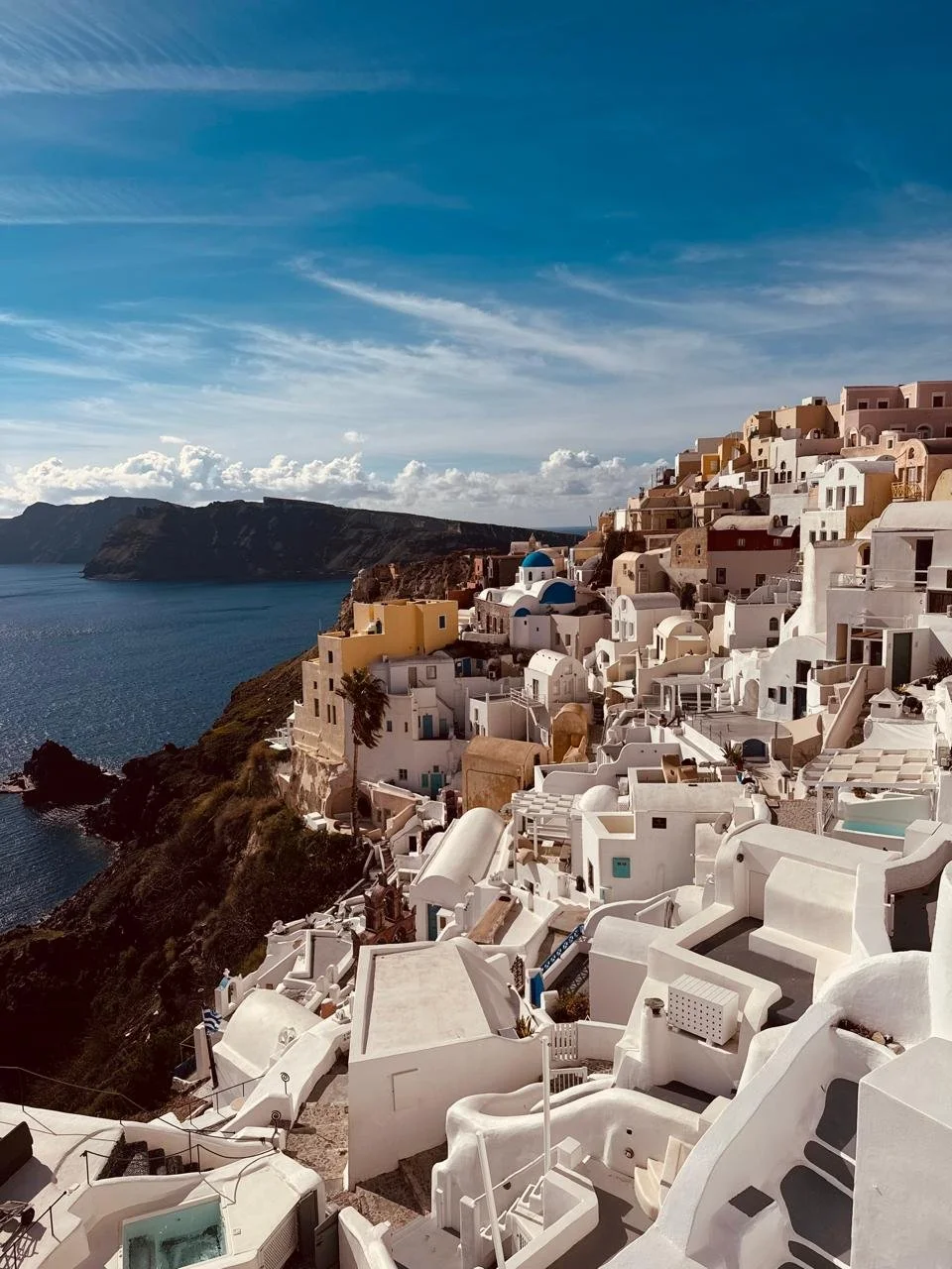 Summer Domination: Santorini Social Media Strategy