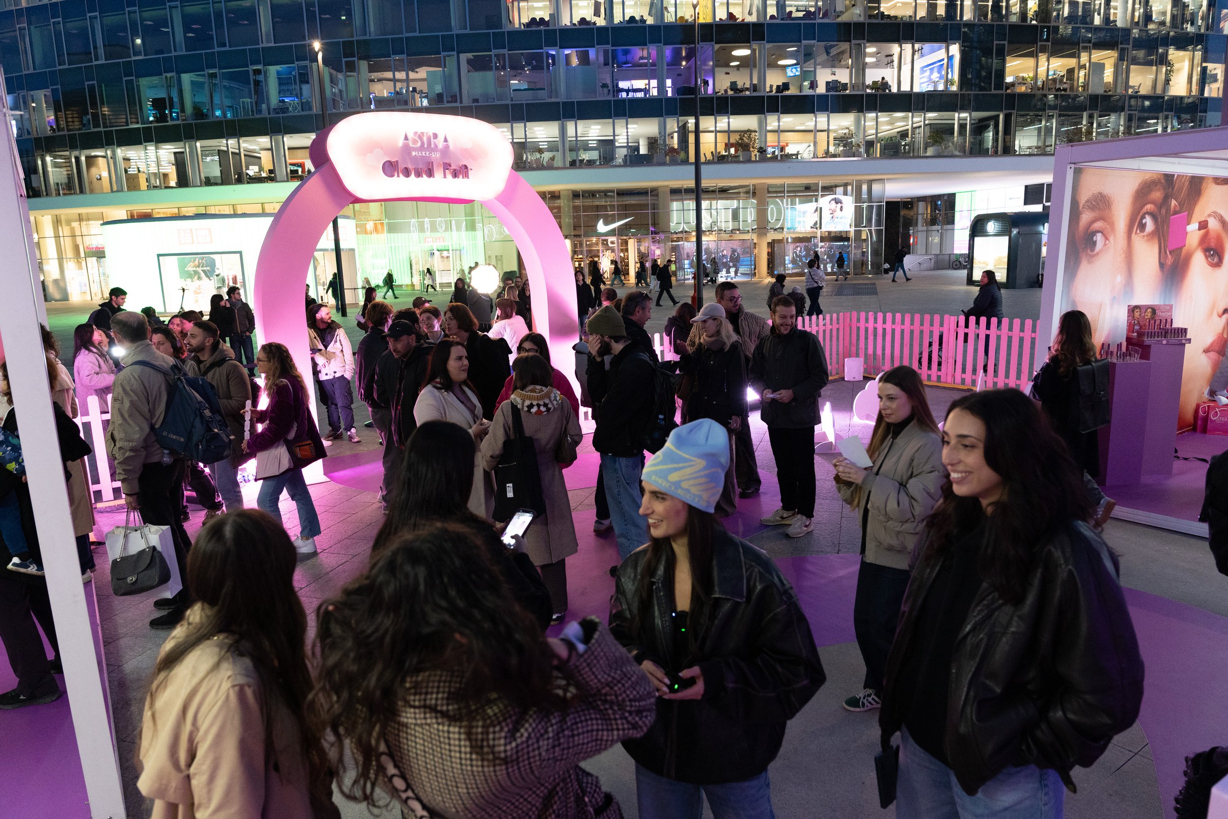 2025.11.13_Astra Make-up_Playland_150.jpg