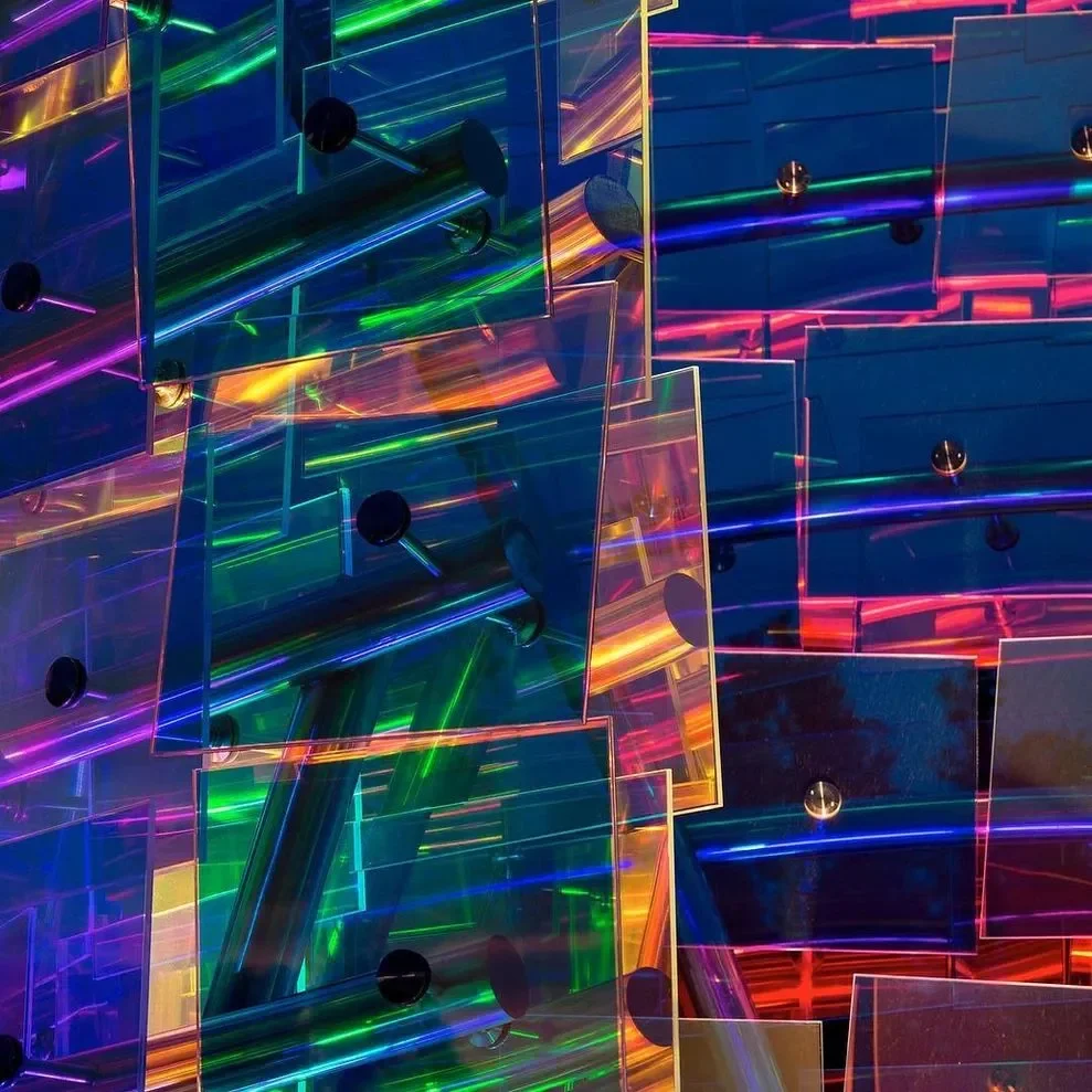 Discordant Reflections