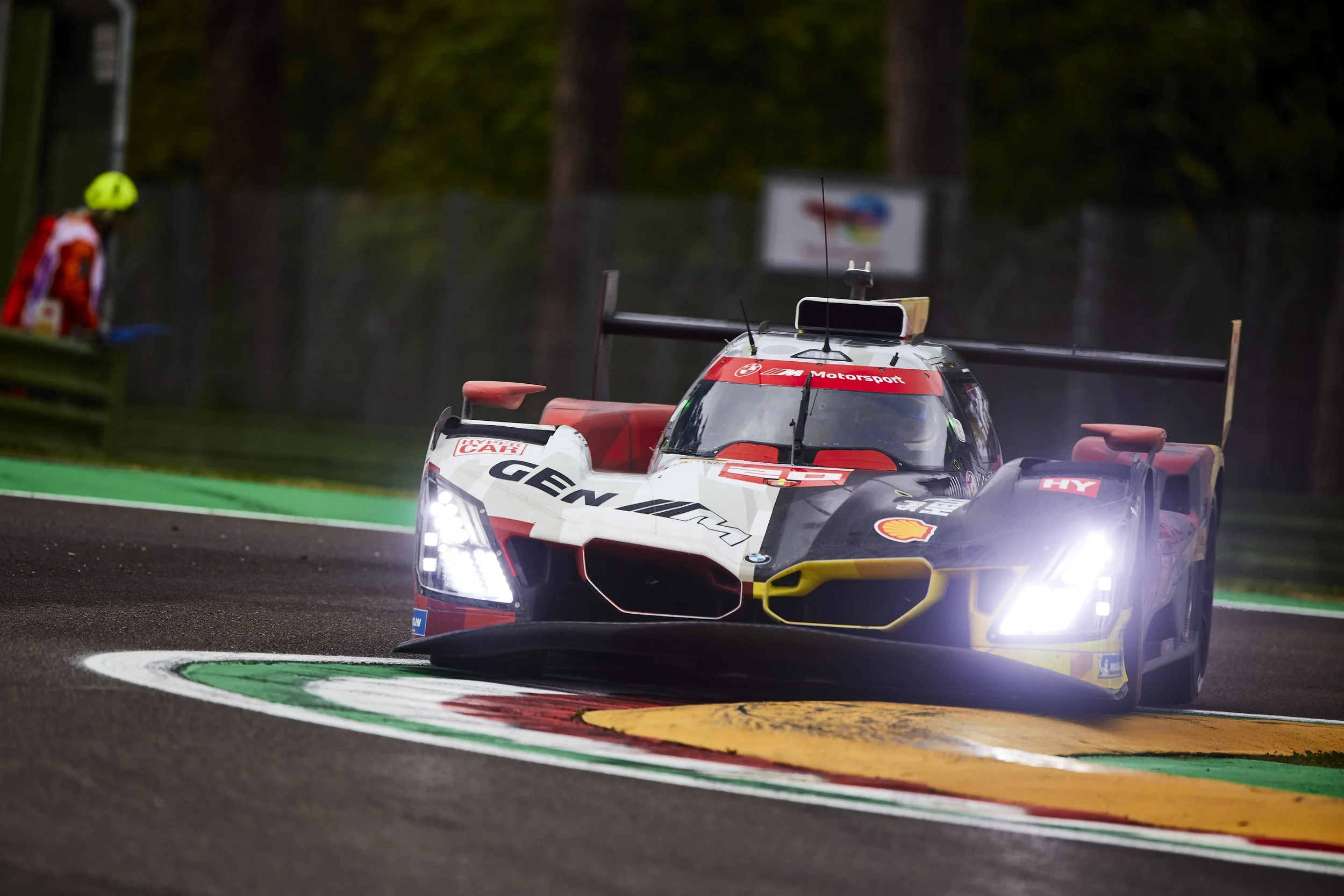 Kevin Magnussen og BMW klare for sesongstart i FIA WEC